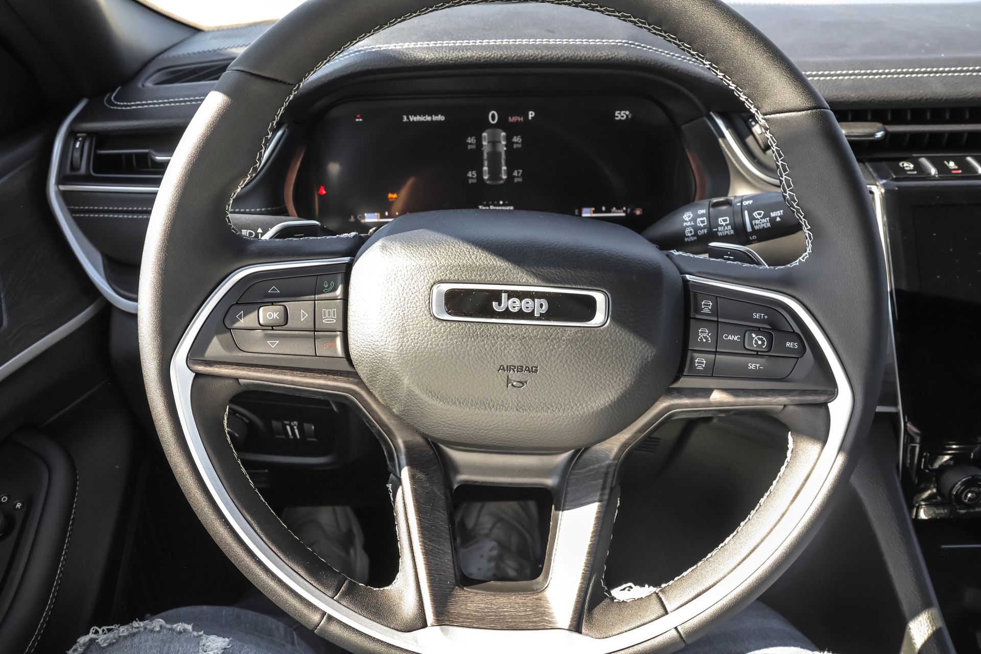 2025 JEEP GRAND CHEROKEE - Image 27