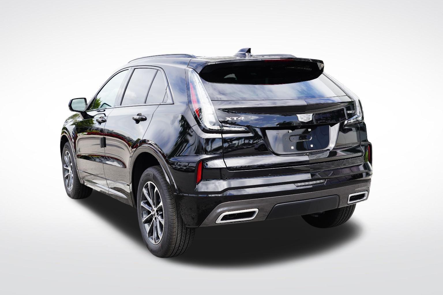 2024 Cadillac XT4 Sport 3