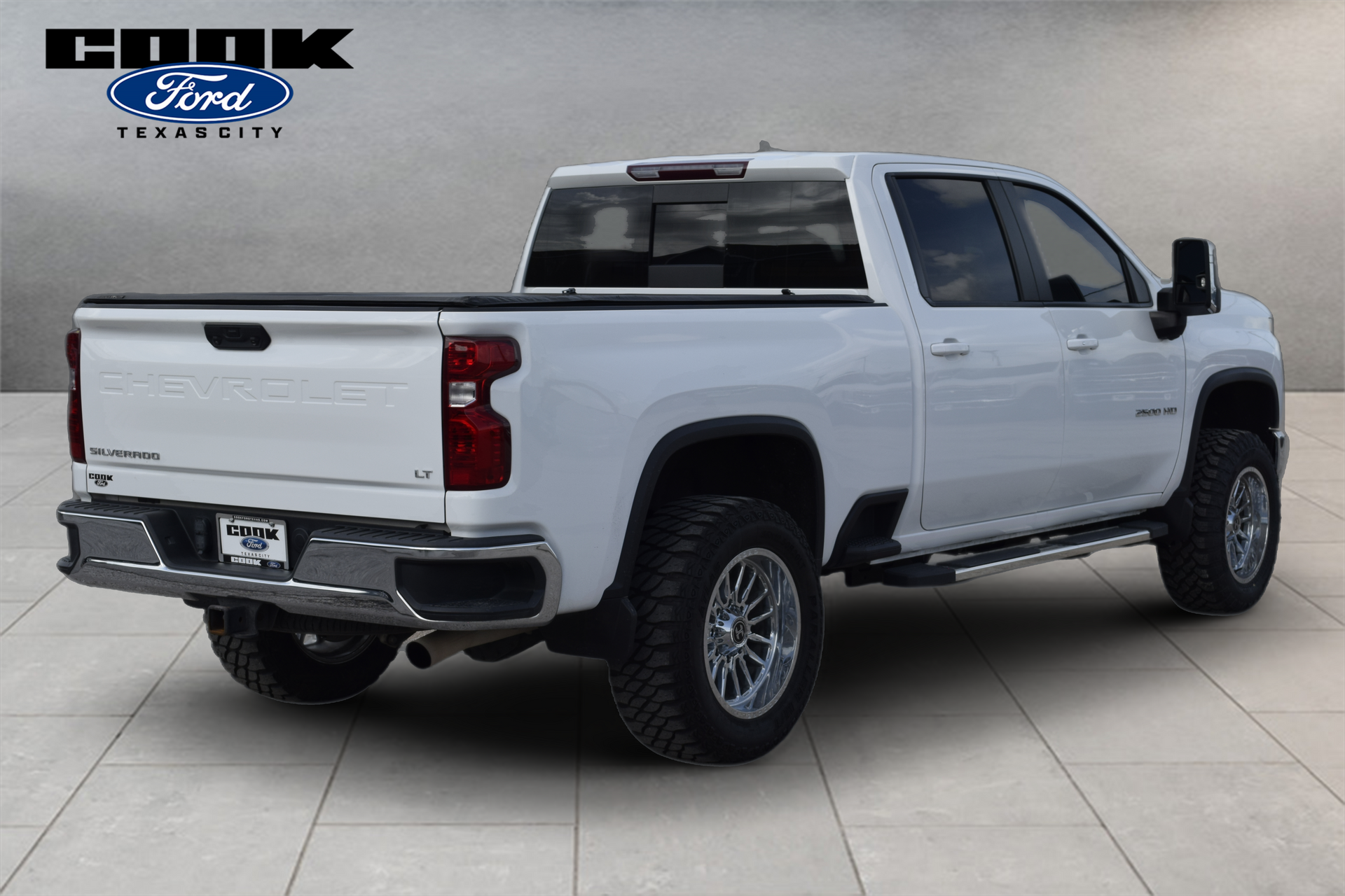 2024 Chevrolet Silverado 2500HD LT White at Traditions Chevrolet