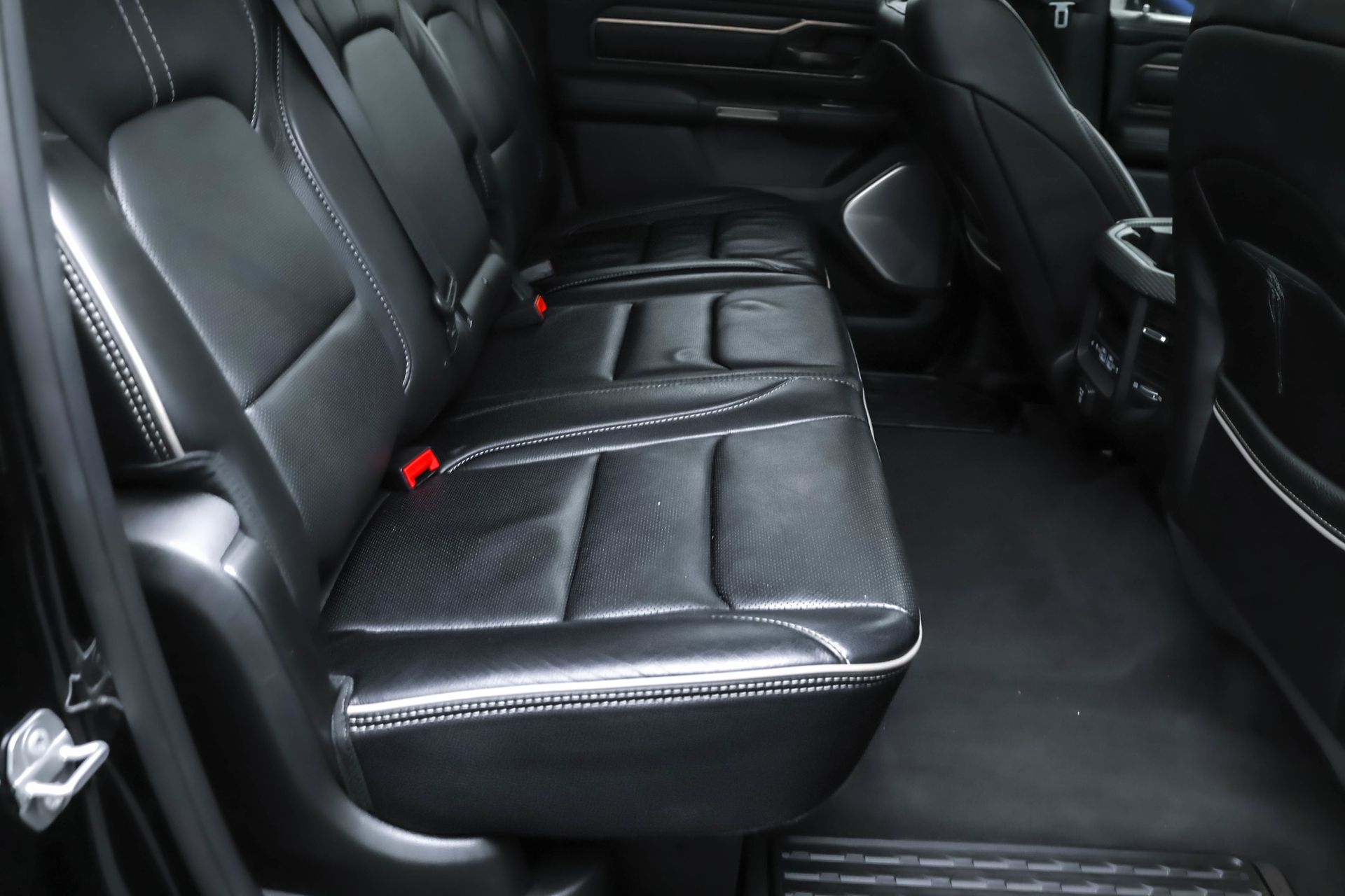 2021 RAM 1500 - Image 36