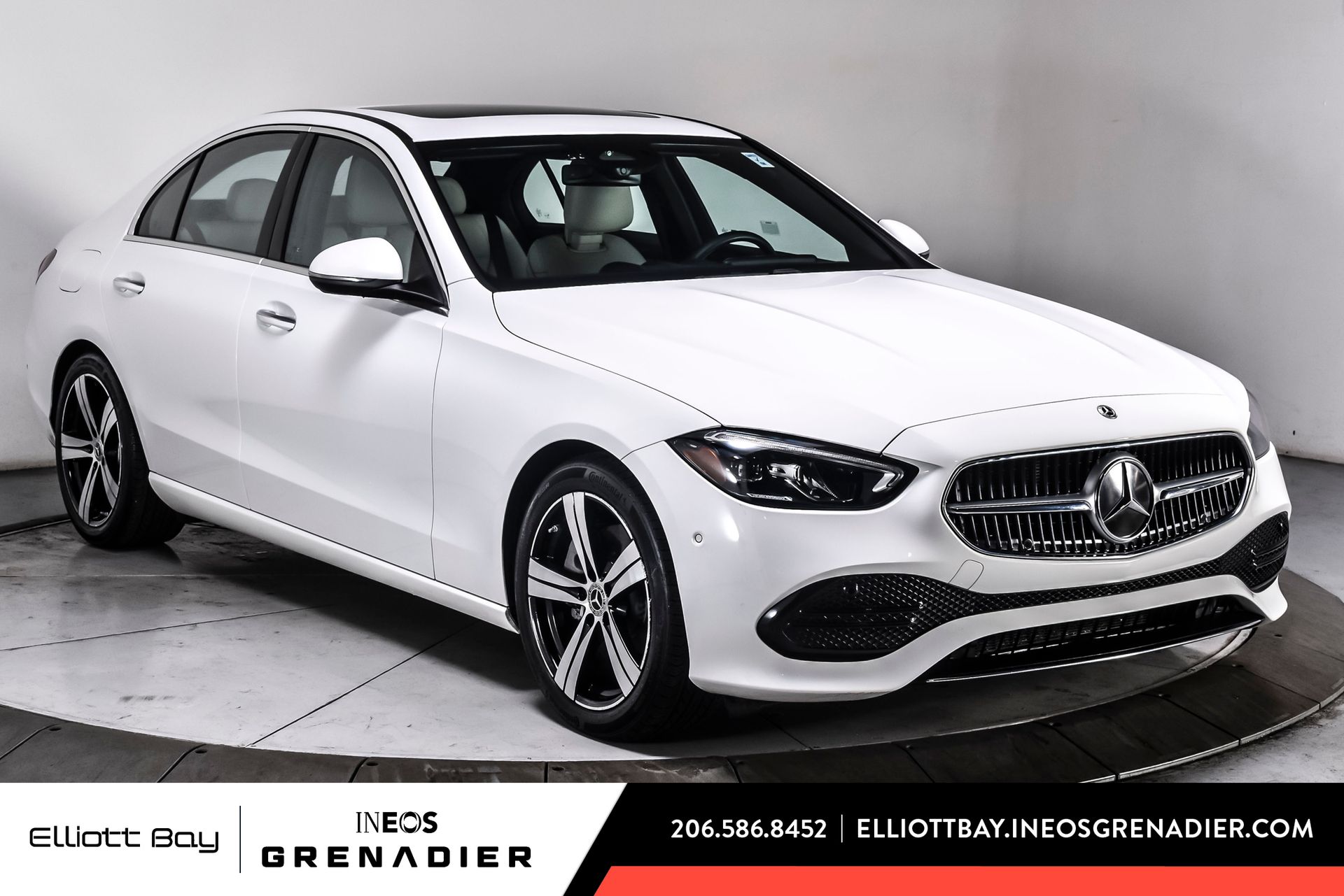 2023 Mercedes-Benz C-Class Blanco (Polar White) Sedán Tracción en las cuatro ruedas 9 velocidades Automática
