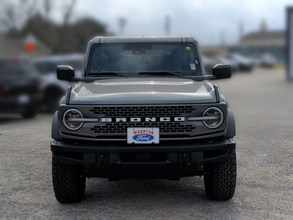 2025 Ford Bronco Badlands - 8