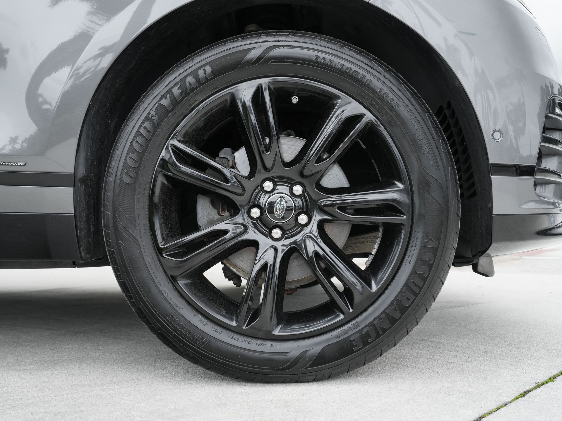 used 2019 Land Rover Range Rover Velar car, priced at $22,000
