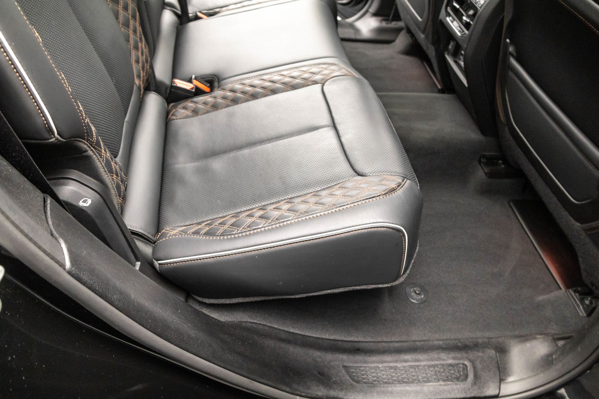 2022 JEEP GRAND CHEROKEE - Image 40