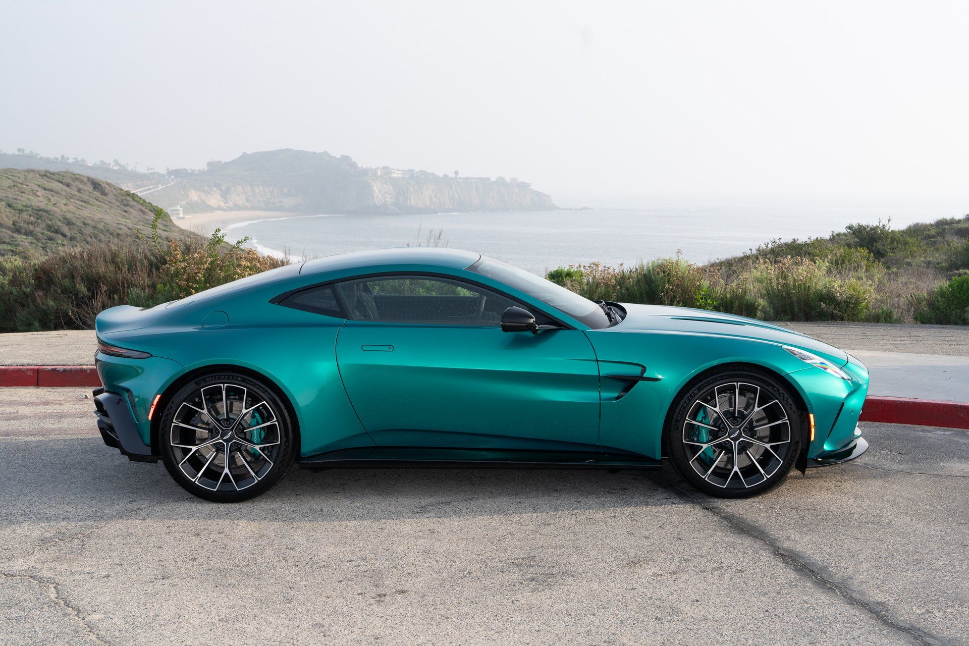 Aston Martin 2026 Vantage
