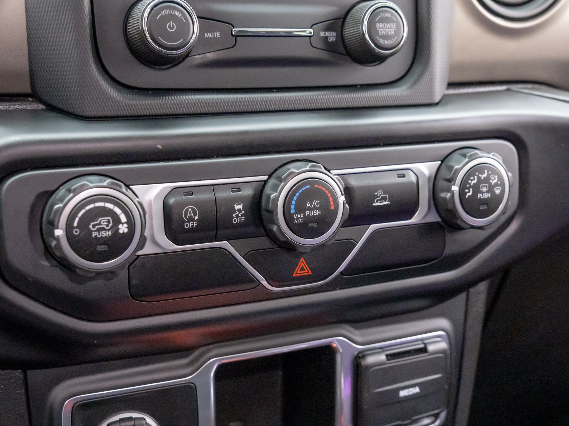 2021 Jeep Wrangler Unlimited Sport photo