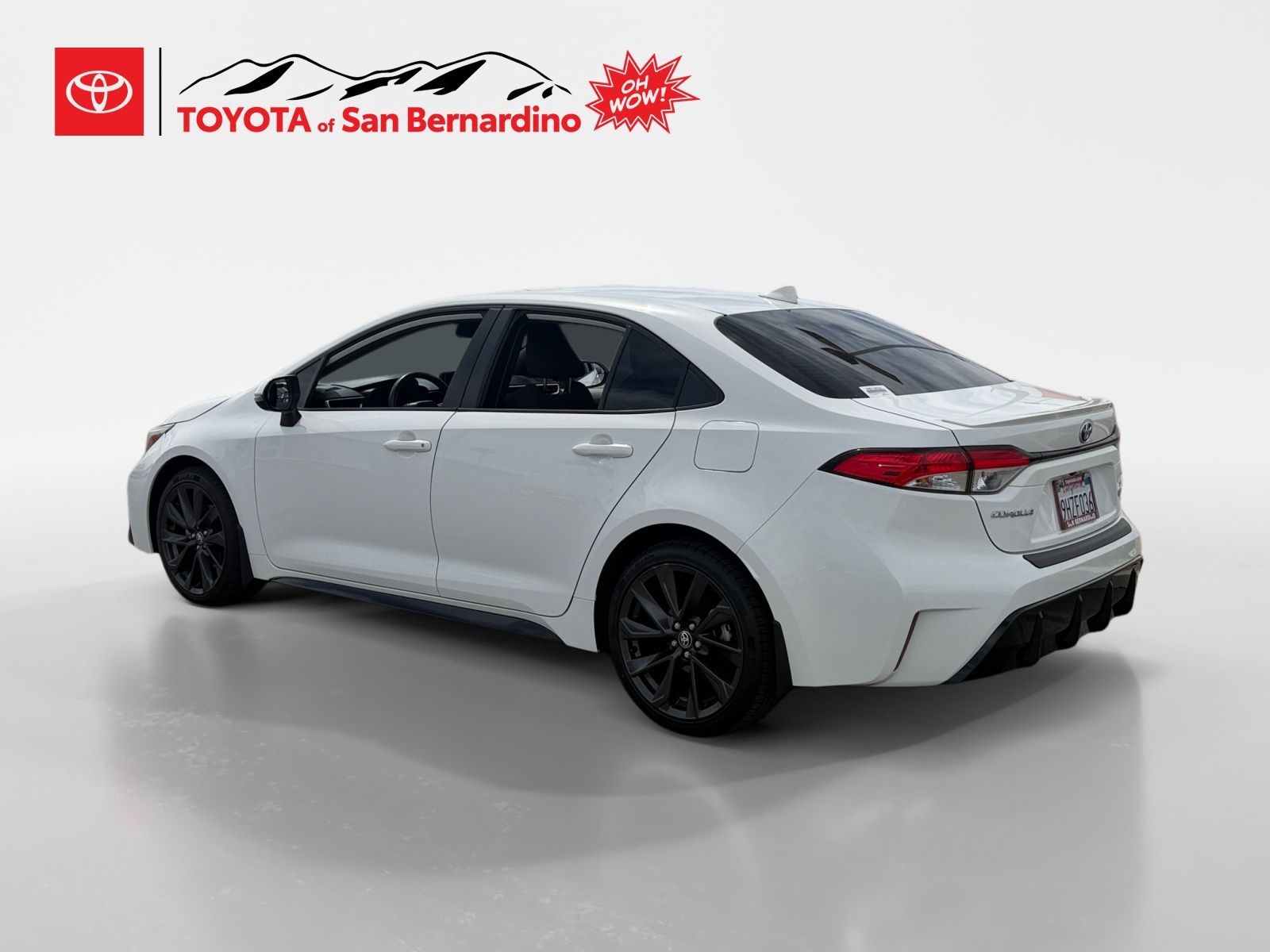 View vehicle photo 3