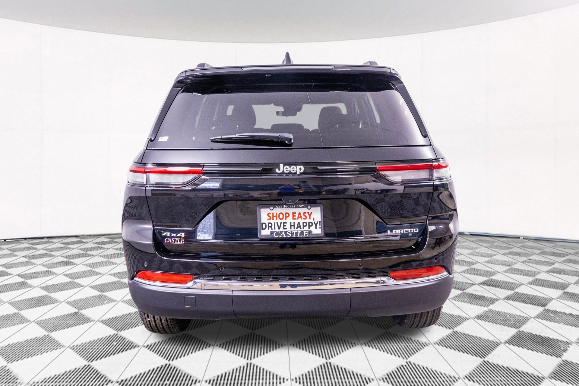 2025 JEEP GRAND CHEROKEE - Image 9