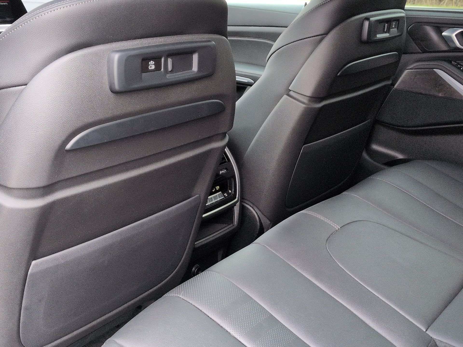 used 2022 BMW X5 car, priced at $43,250