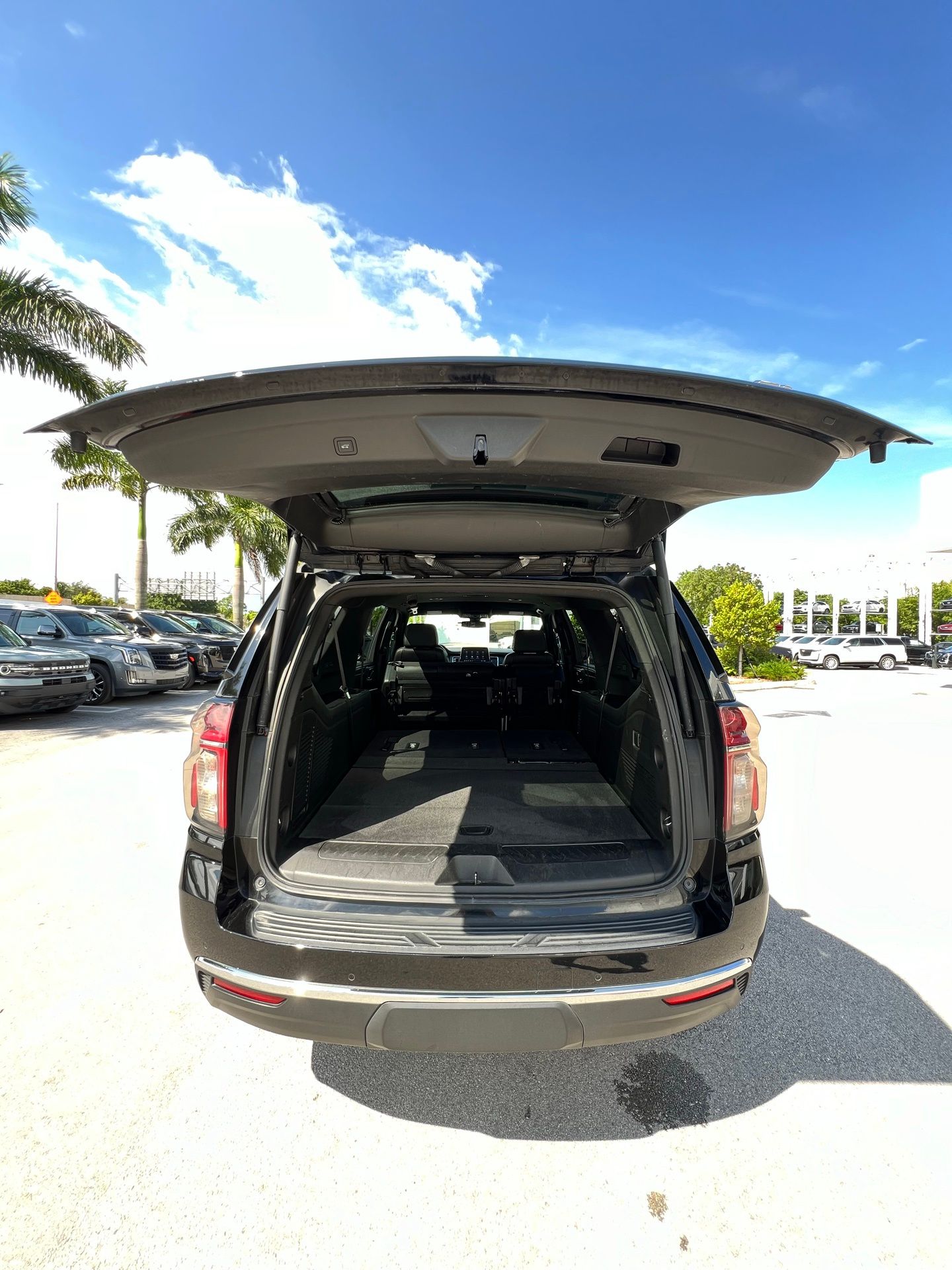 2021 Chevrolet Suburban LT 20