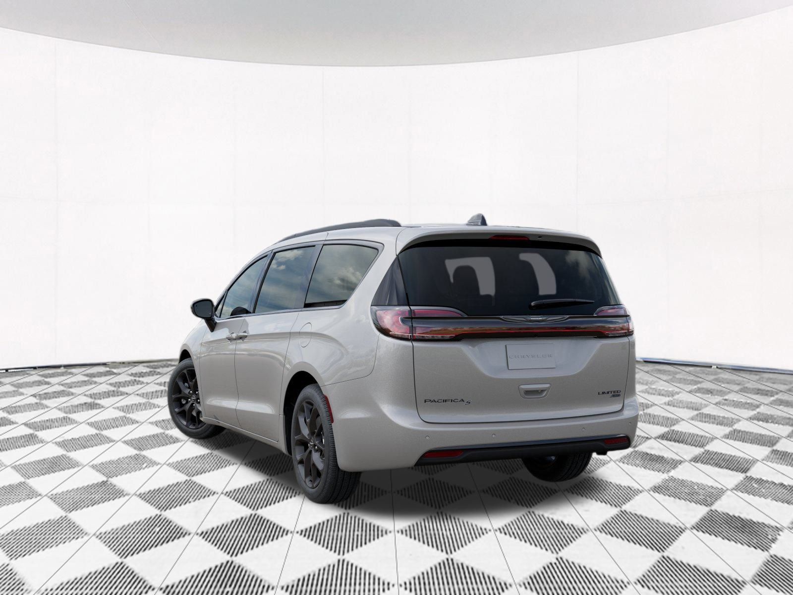 2026 CHRYSLER PACIFICA - Image 4