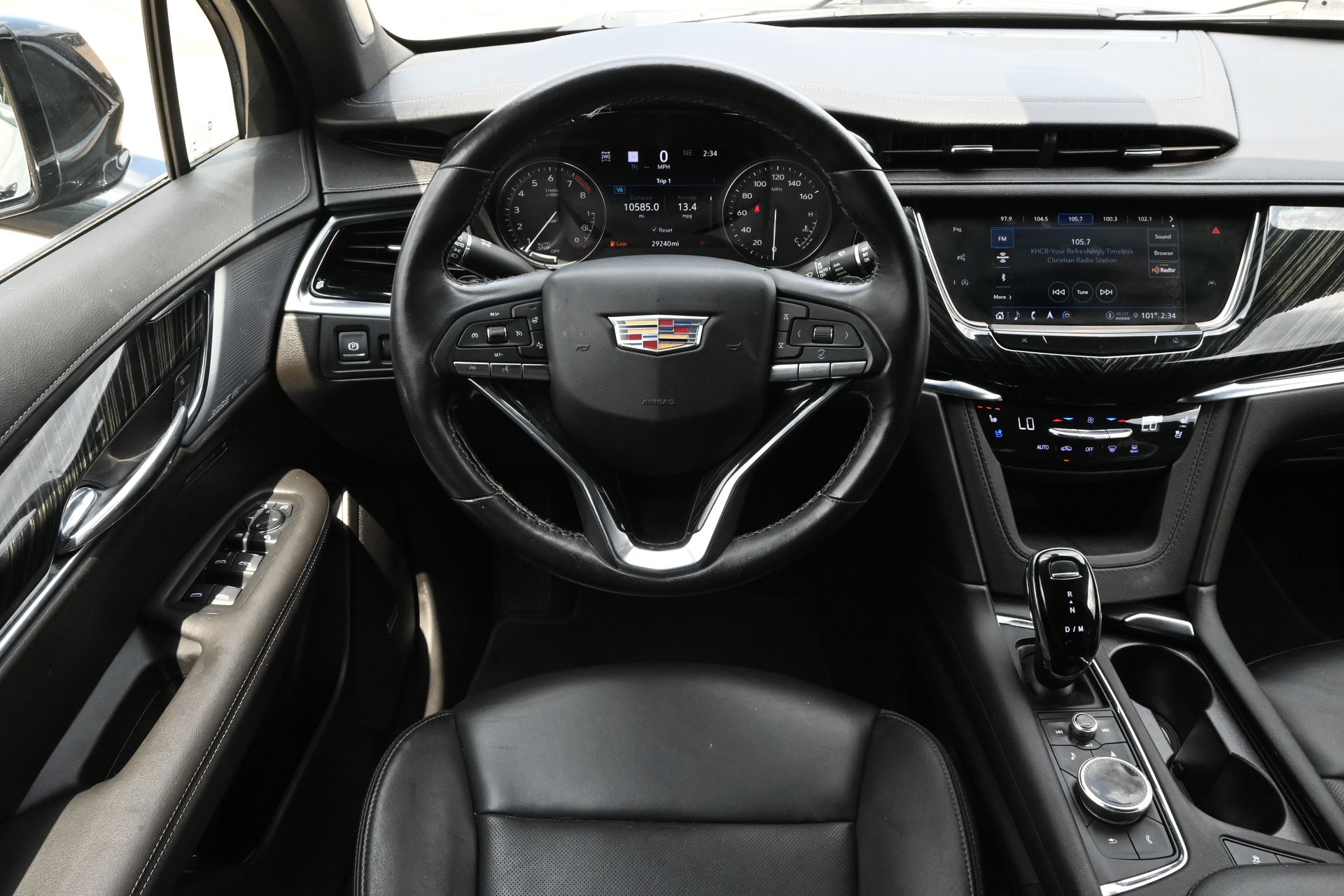2023 Cadillac XT6 Premium Luxury Green at Bayway Cadillac Southwest