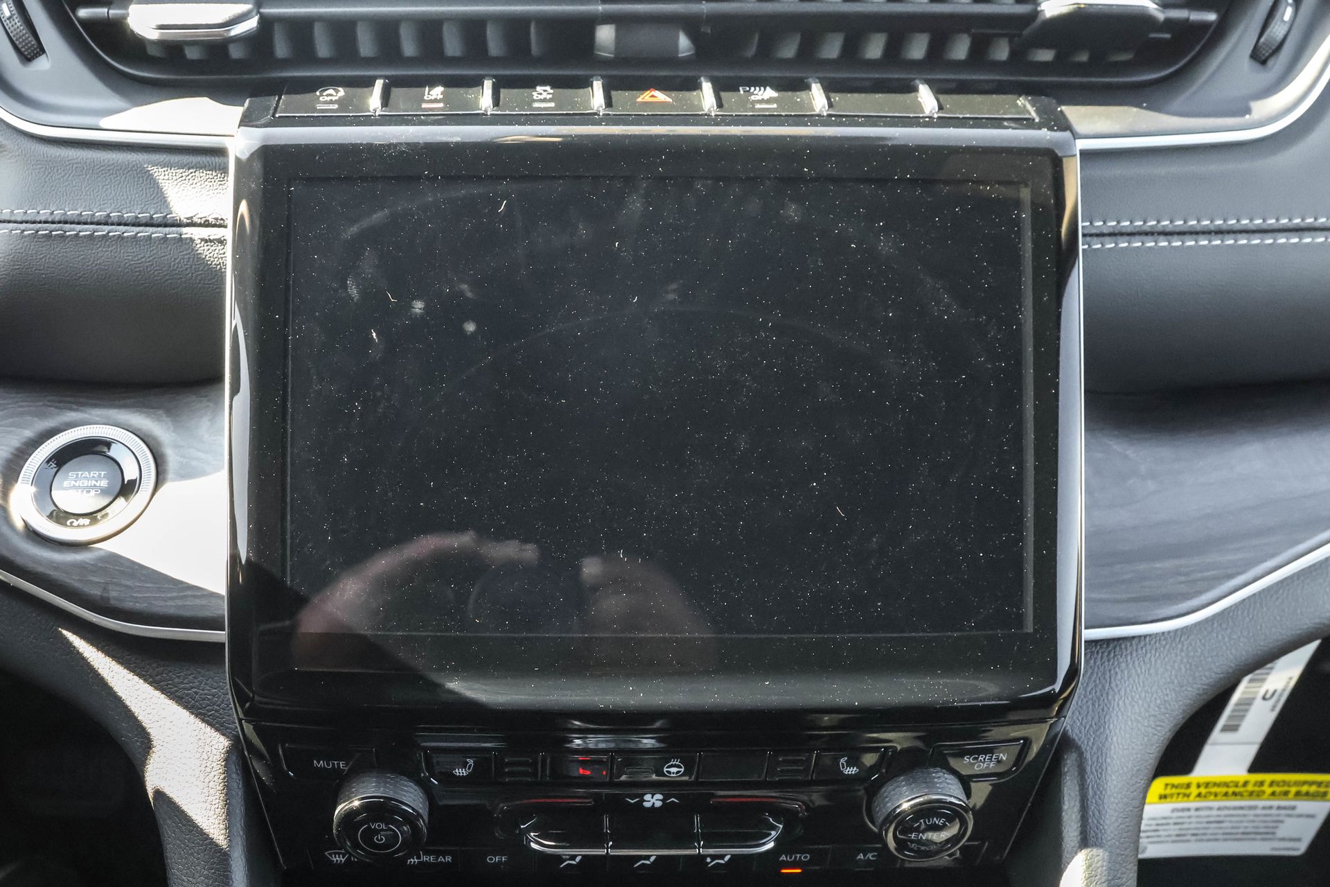 2025 JEEP GRAND CHEROKEE - Image 18