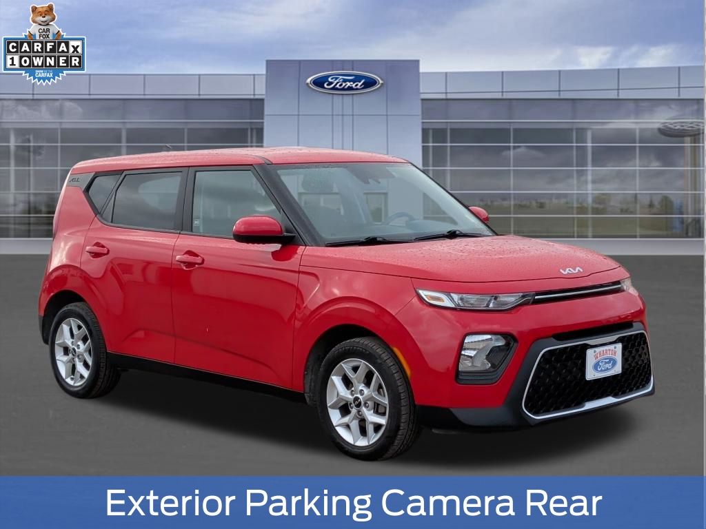 2022 Kia Soul LX - 8