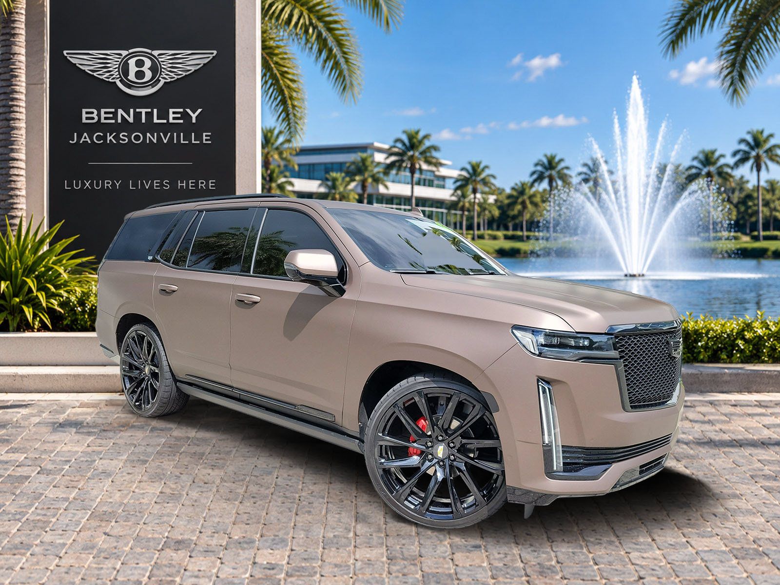 Crystal White Tricoat 2023 Cadillac Escalade SUV / Crossover Four-Wheel Drive Automatic