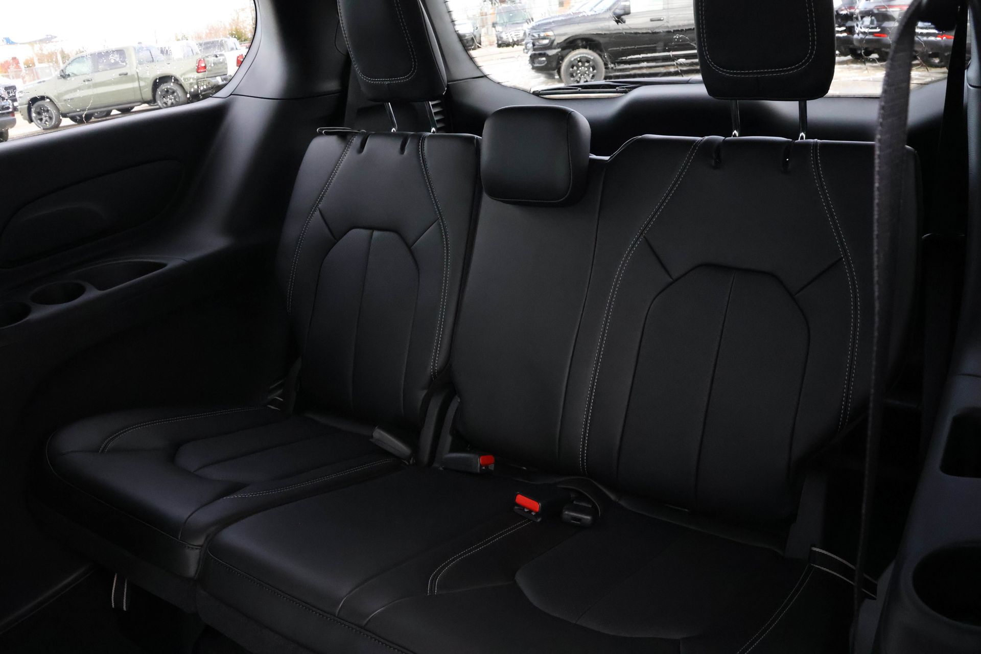 2026 CHRYSLER PACIFICA - Image 12