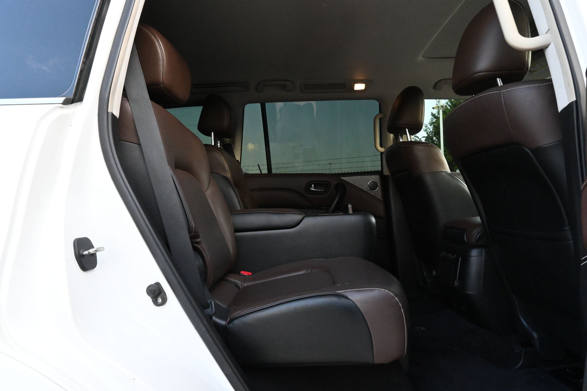 2021 INFINITI QX80 Premium Select White at Westside Lexus