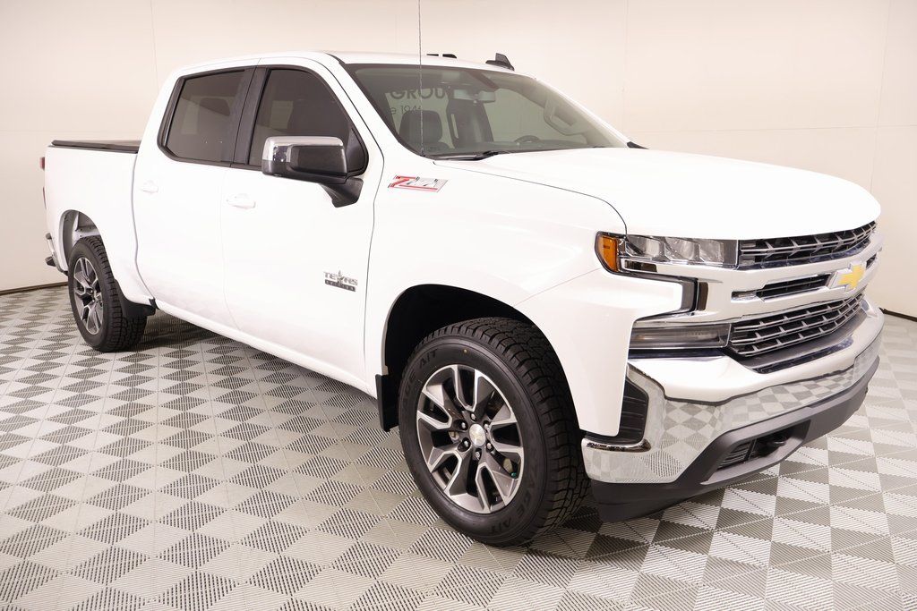 2022 Chevrolet Silverado 1500 LT Crew Cab 4WD