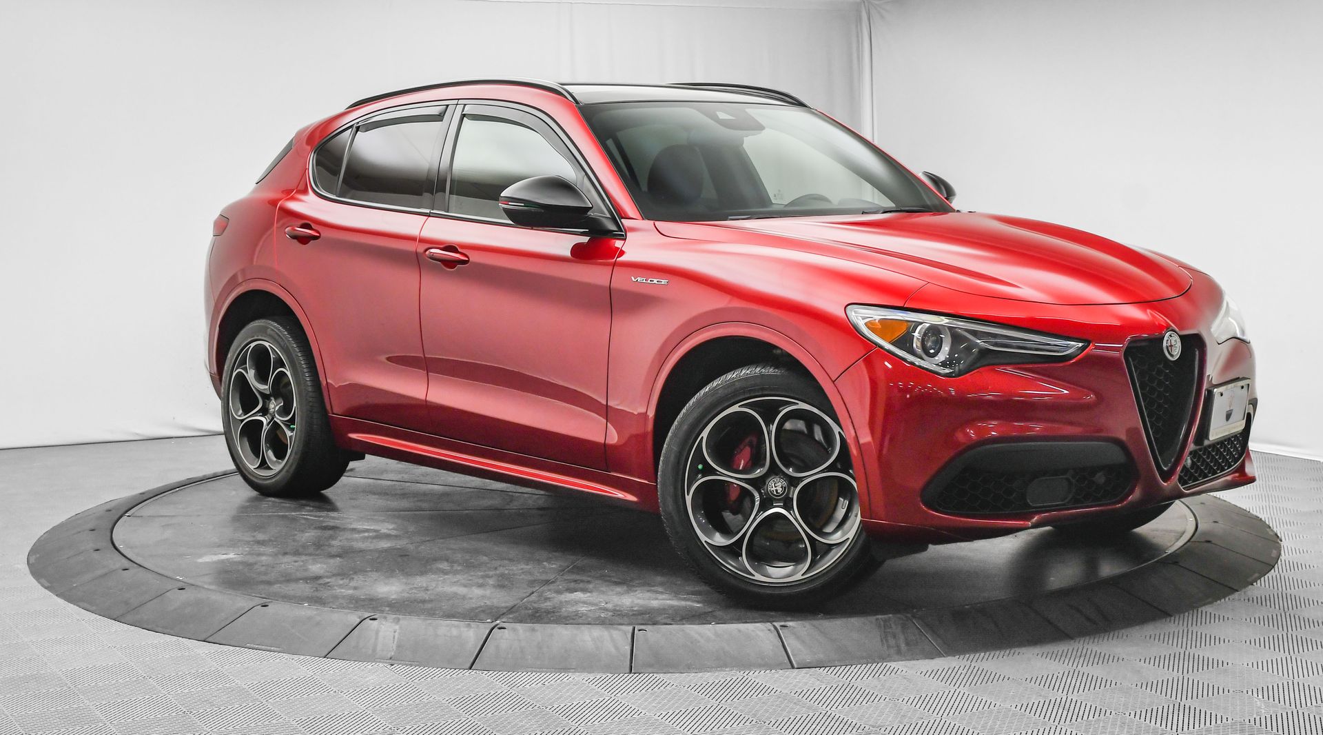 2022 Alfa Romeo Stelvio Veloce