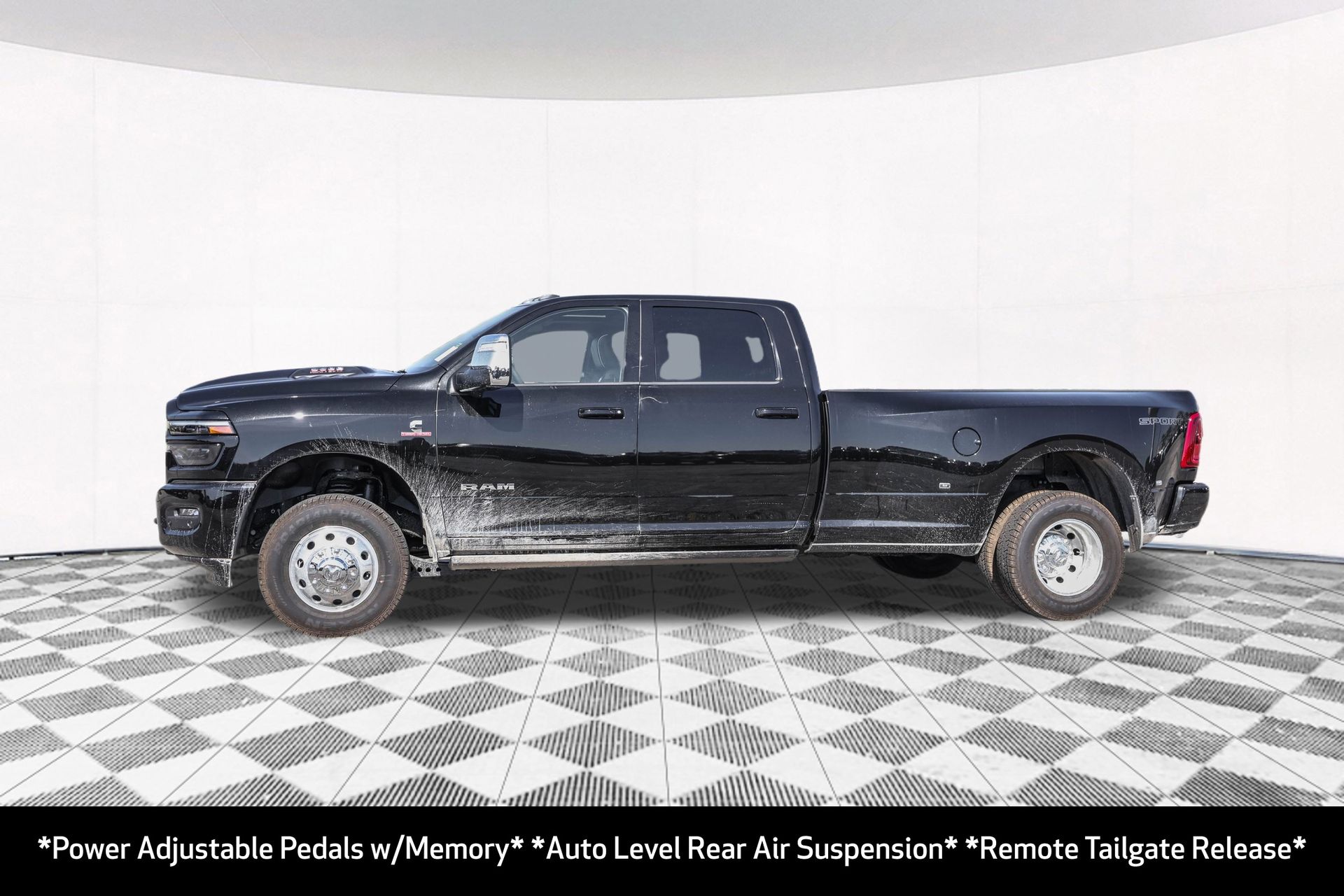 2026 RAM 3500 - Image 9