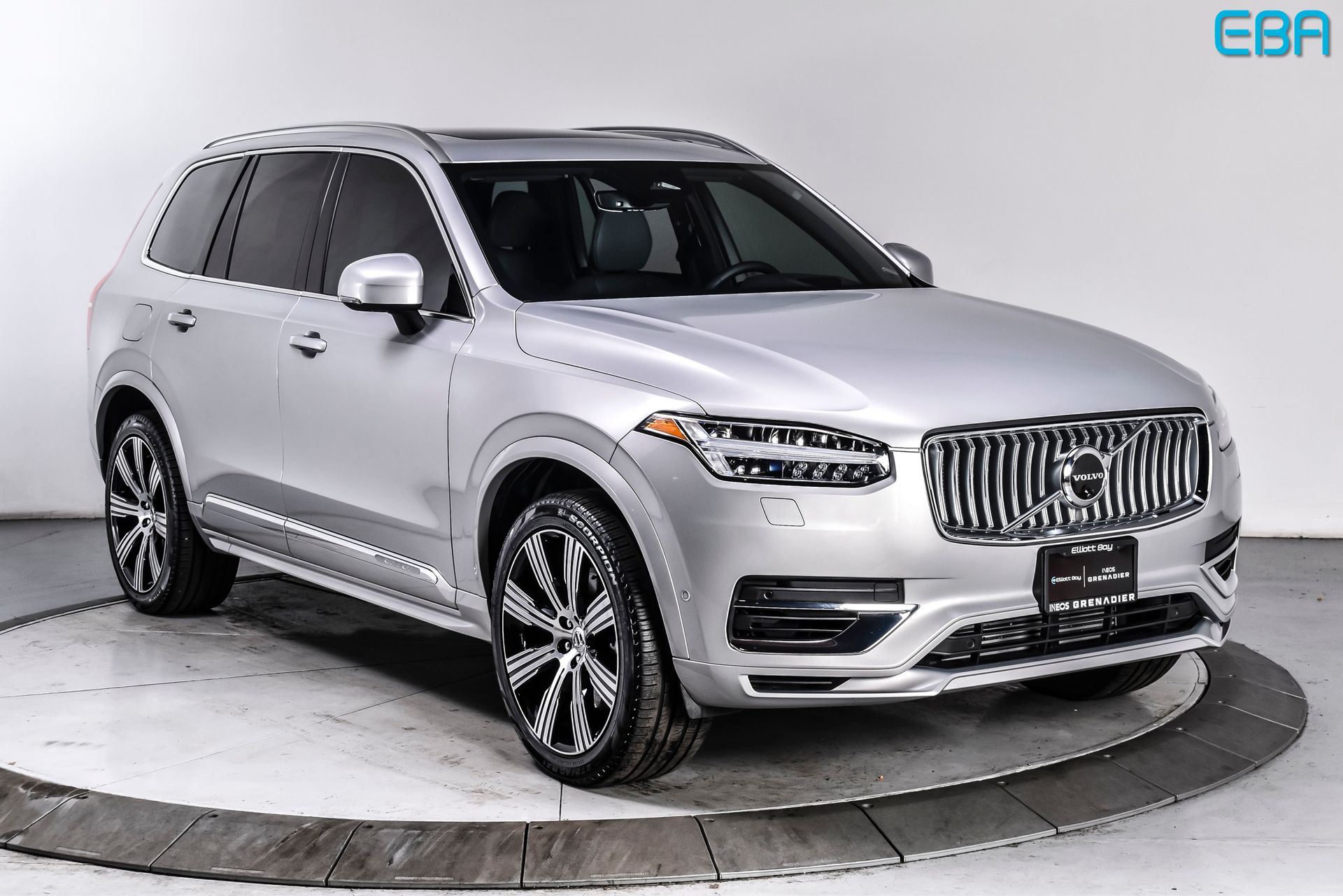 2024 Volvo XC90 Recharge T8 Ultimate Bright Theme 7-Passenger eAWD