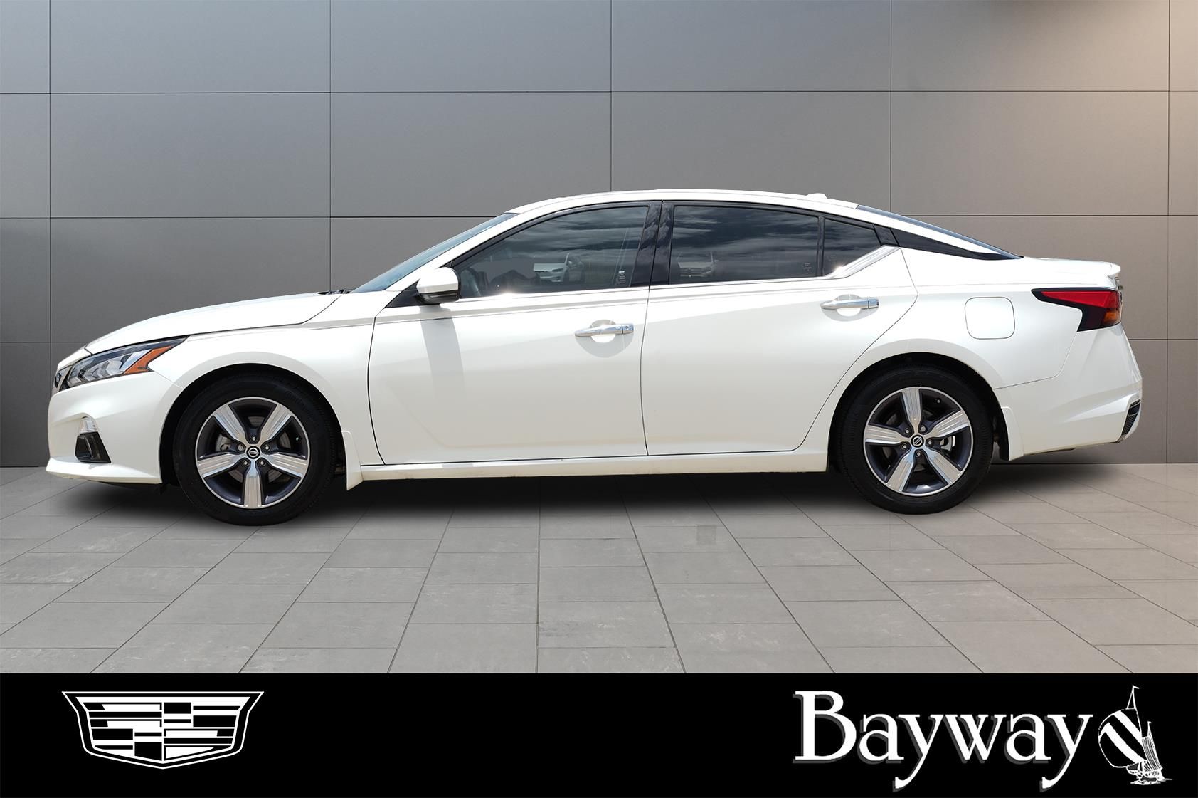 2022 Nissan Altima 2.5 SL White at DeMontrond Gulf Freeway