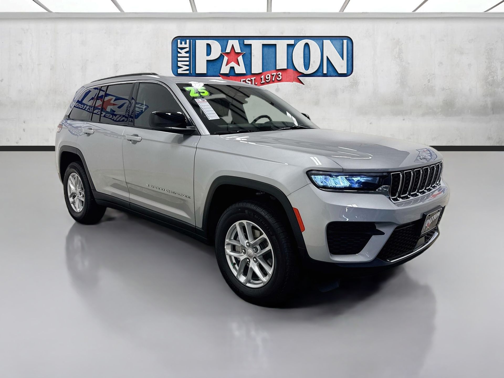 2025 Jeep Grand Cherokee Laredo X