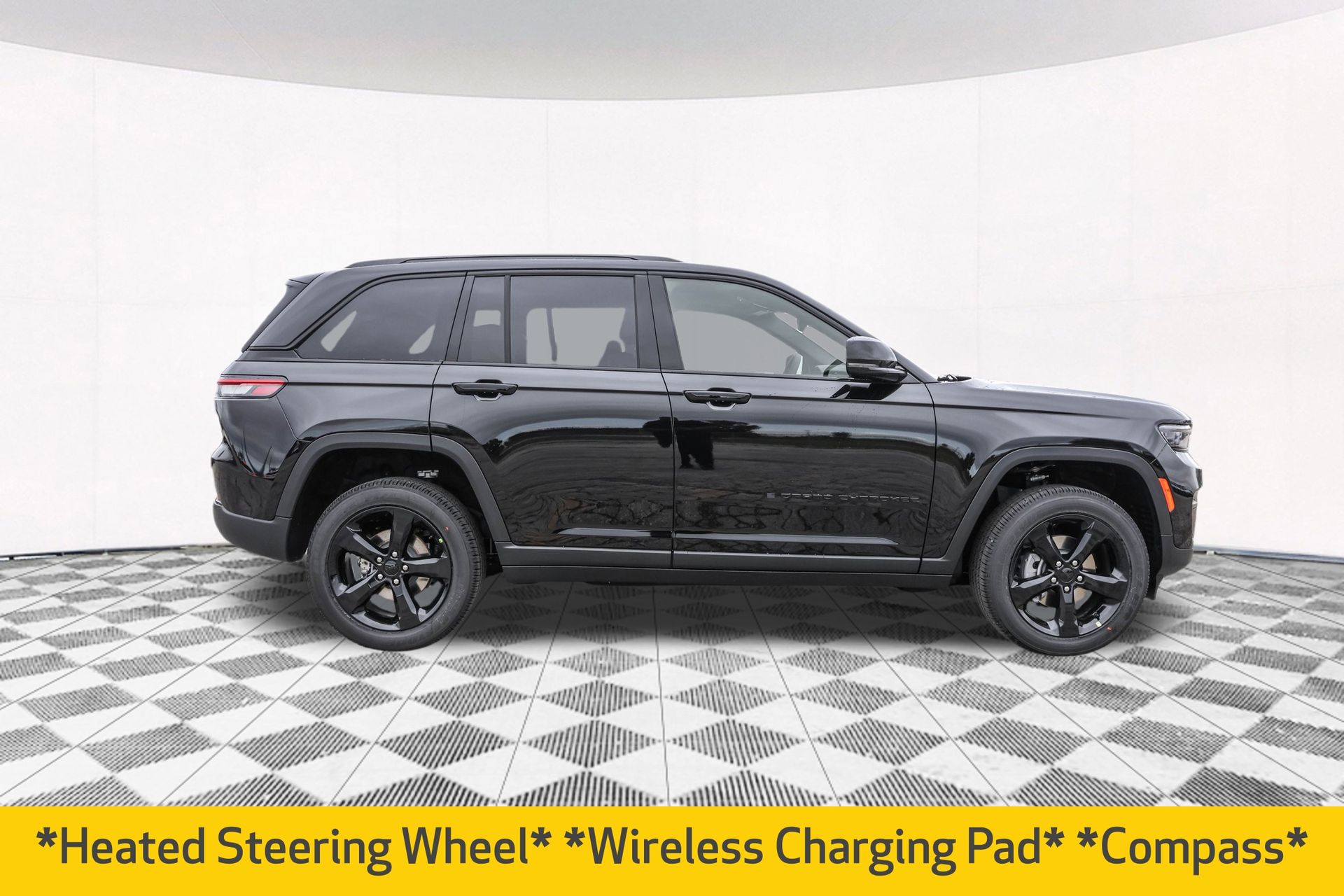 2025 JEEP GRAND CHEROKEE - Image 16