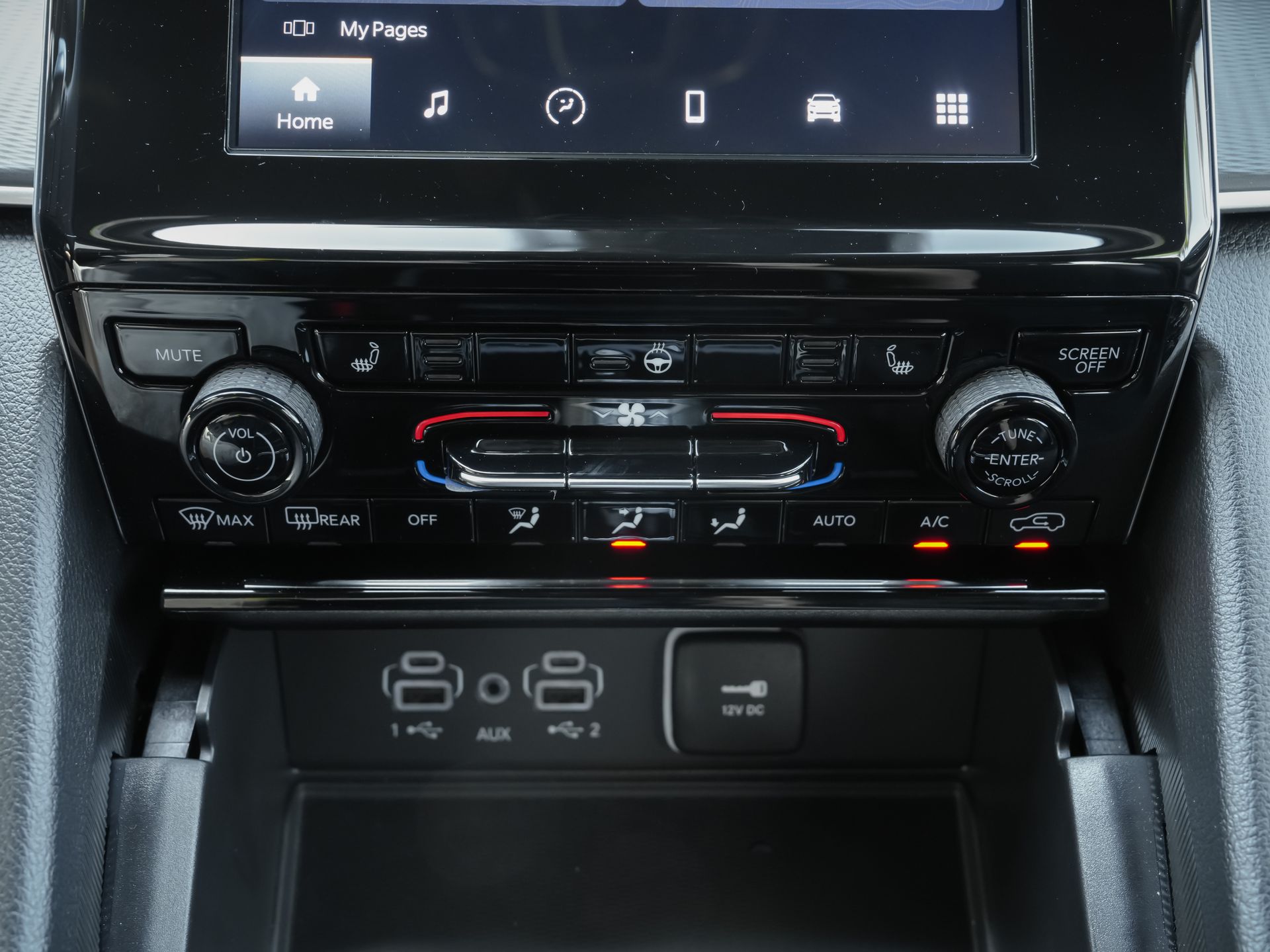 used 2025 Jeep Grand Cherokee car, priced at $34,000