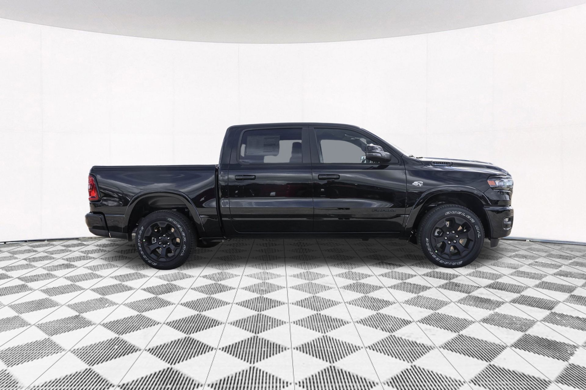 2026 RAM 1500 - Image 8