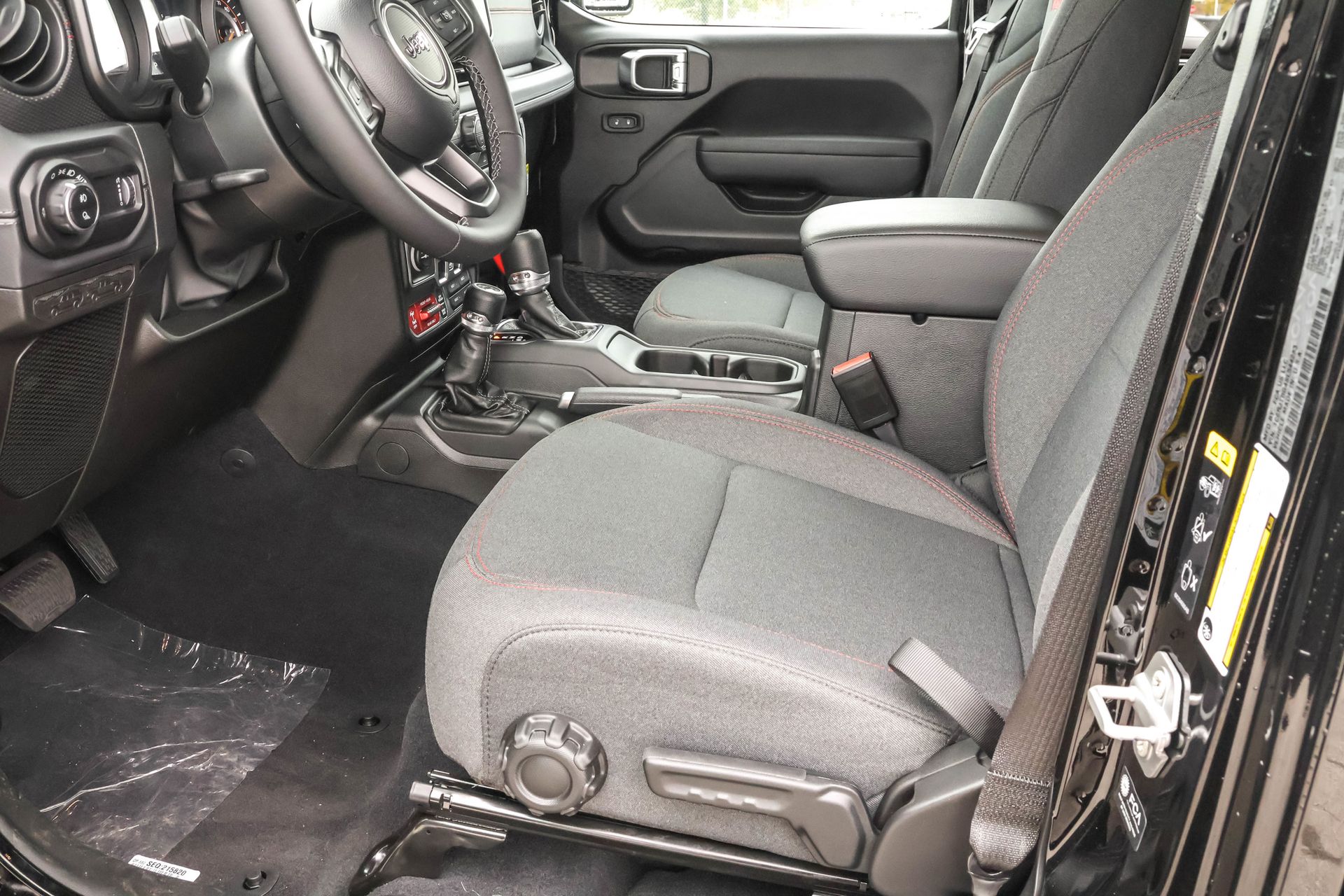 2025 JEEP GLADIATOR - Image 5