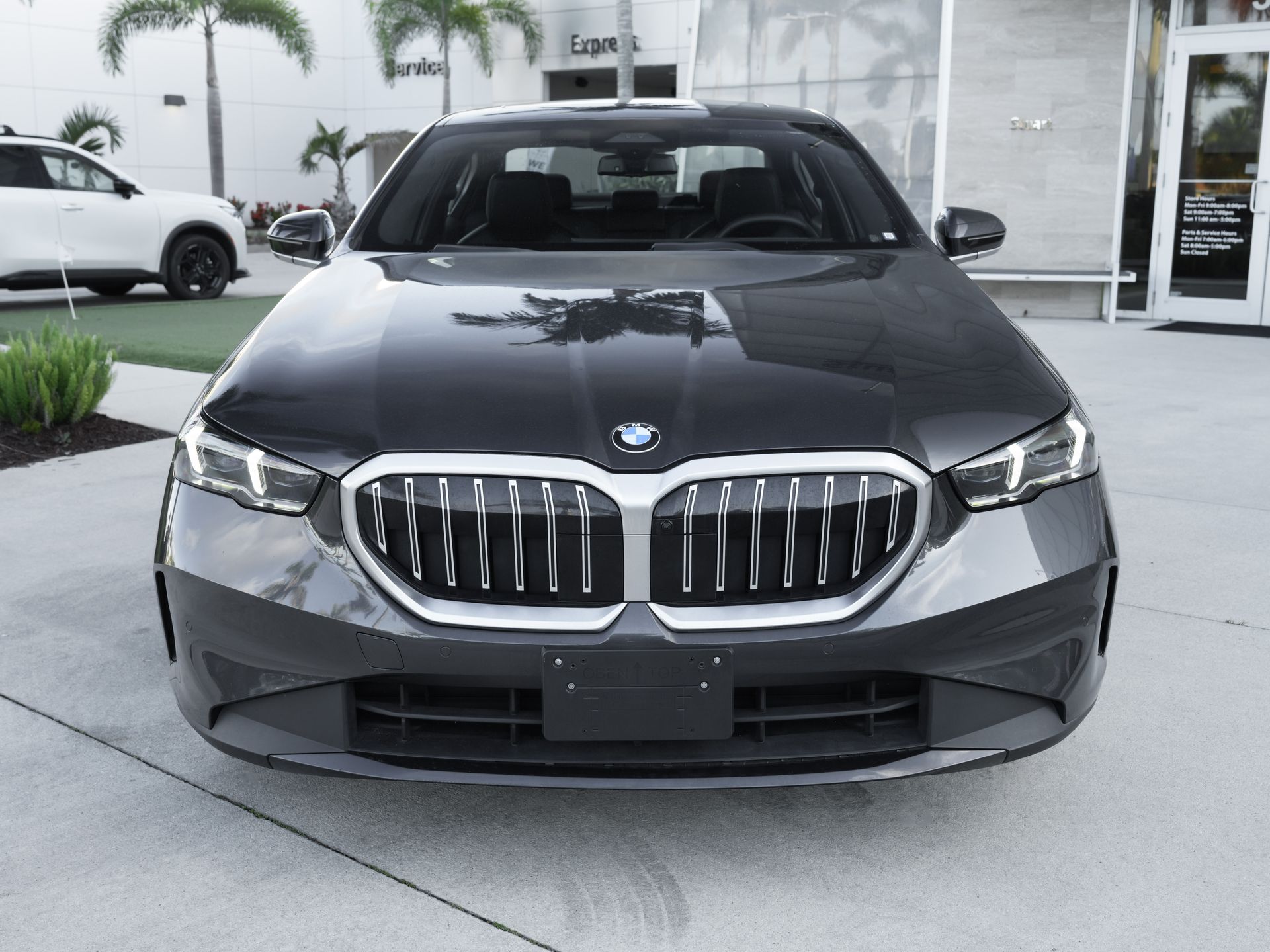 2024 BMW 5 Series 530i - Photo 6