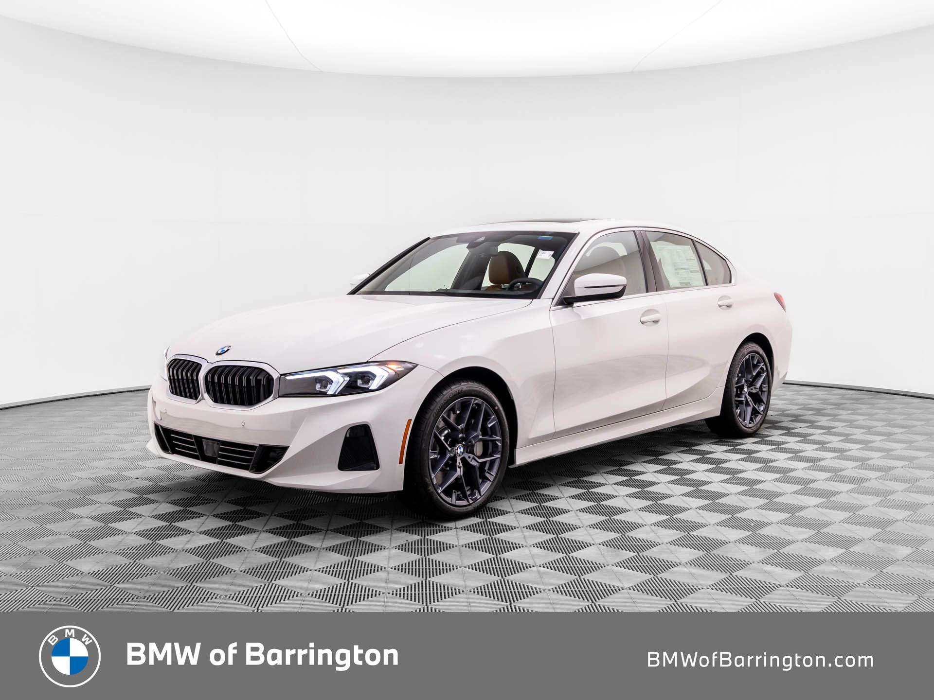 2025 BMW 3-Series 330i xDrive photo