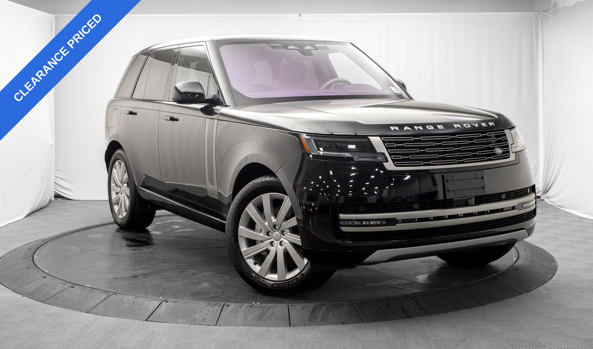 2023 Land Rover Range Rover SE