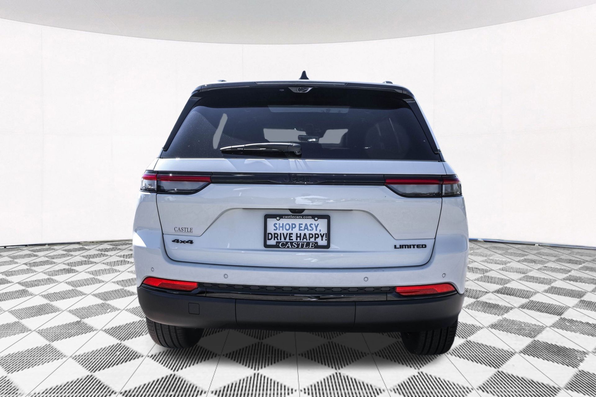 2025 JEEP GRAND CHEROKEE - Image 34