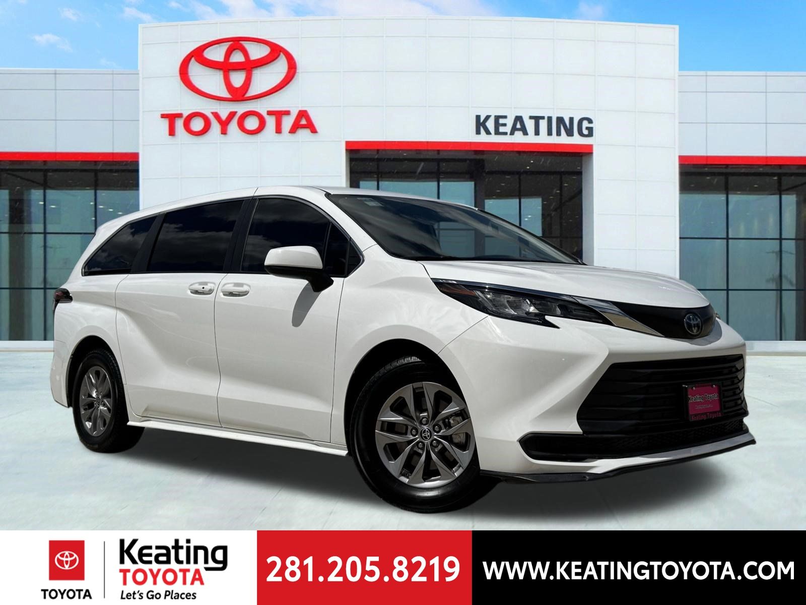 2022 Toyota Sienna LE 8-Passenger FWD