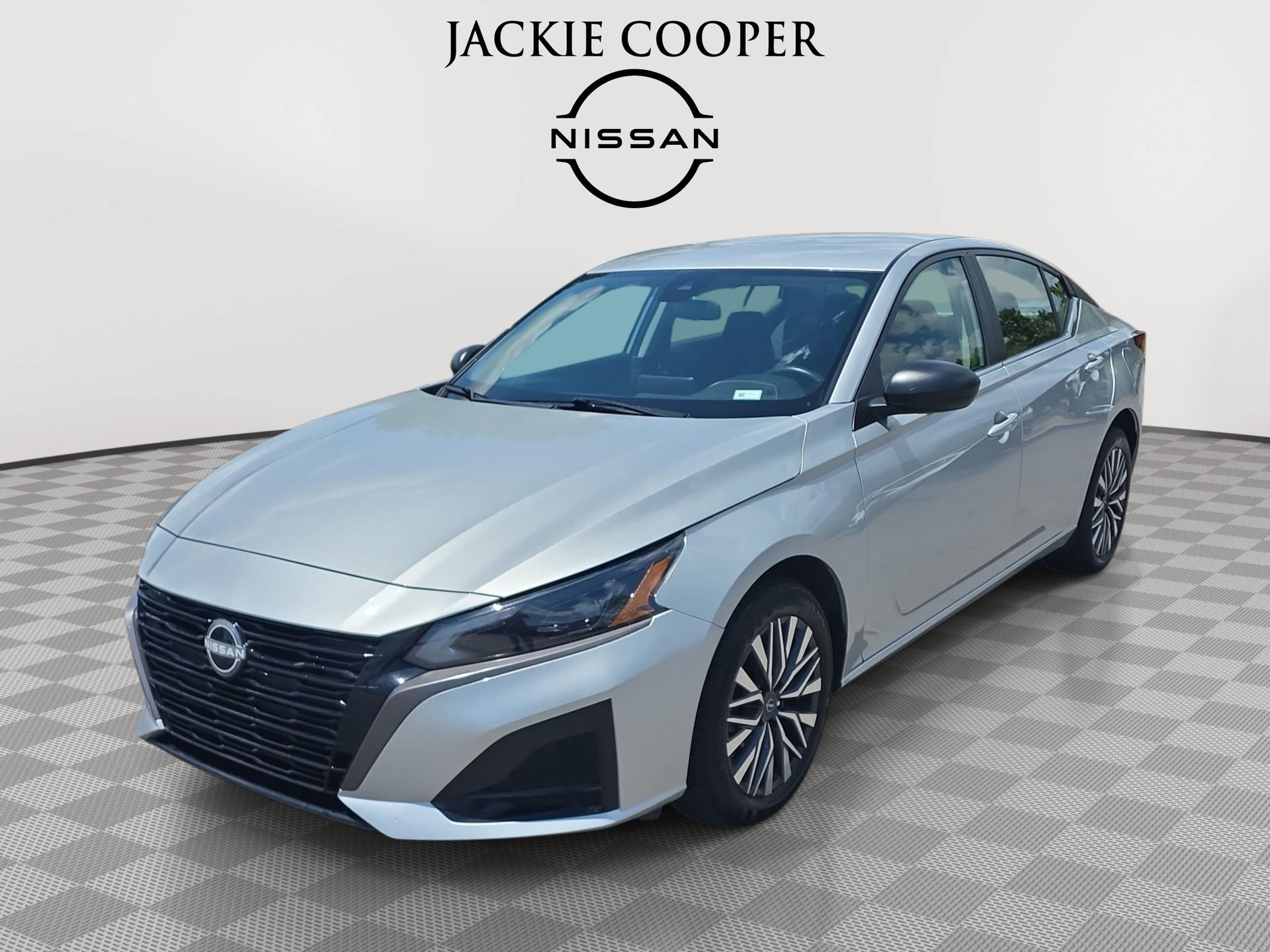 Brilliant Silver Metallic 2026 Nissan Altima Sedan All-Wheel Drive Continuously Variable Transmission