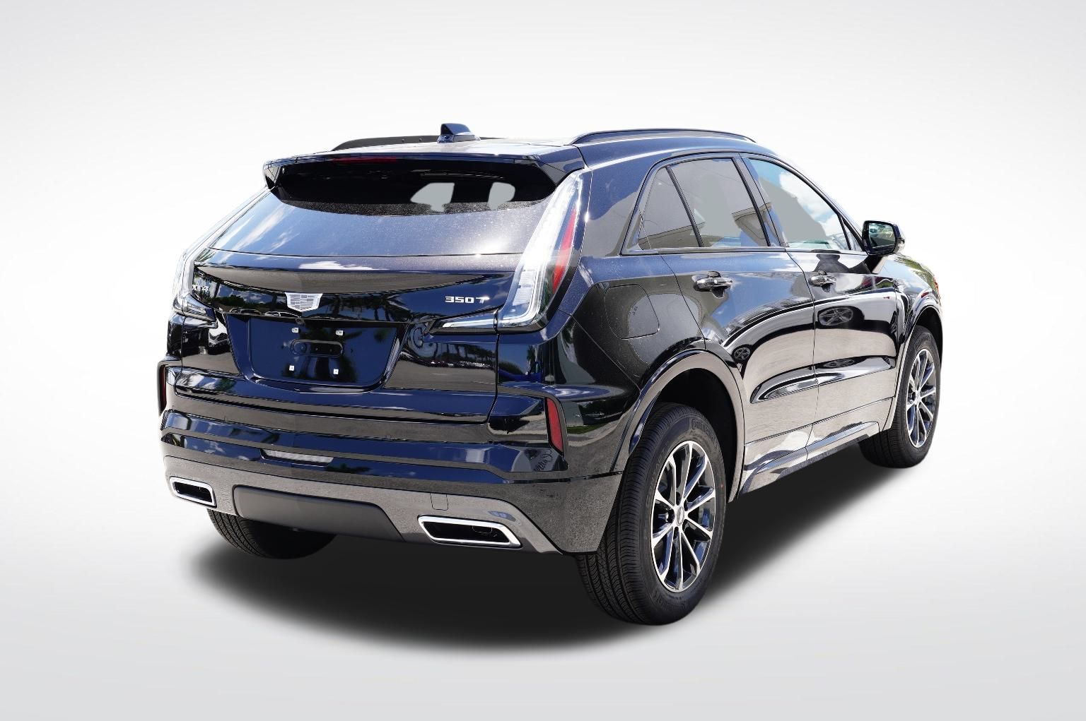 2024 Cadillac XT4 Sport 5