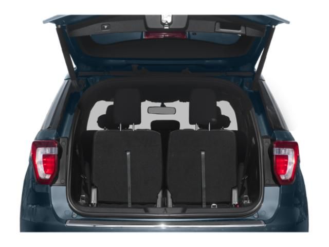 2019 Ford Explorer XLT Silver at Autostrade