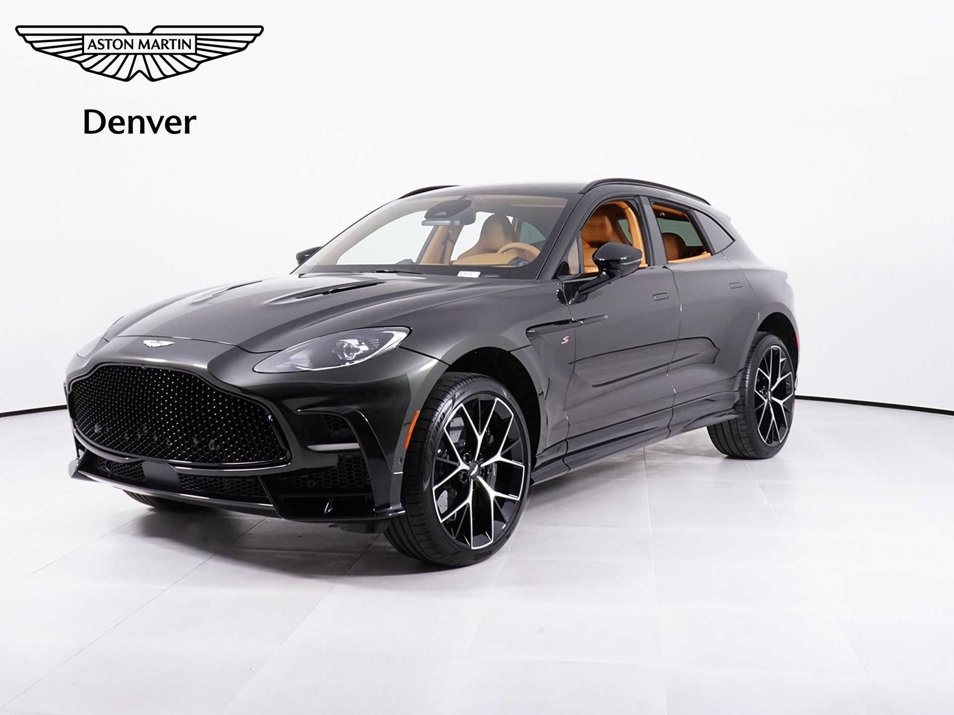 2026 Aston Martin DBX 4.0 V8 S AWD's photo