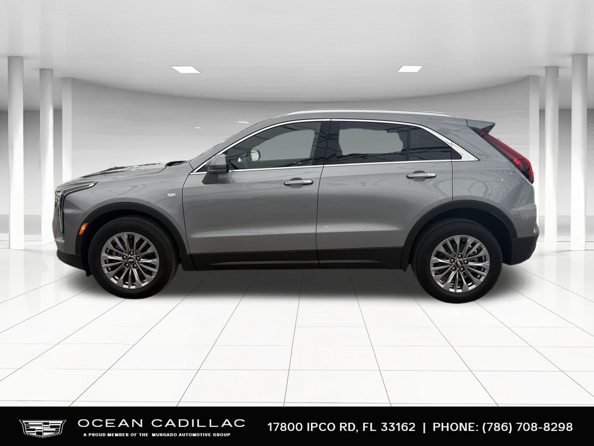 2025 Cadillac XT4 Premium Luxury 2