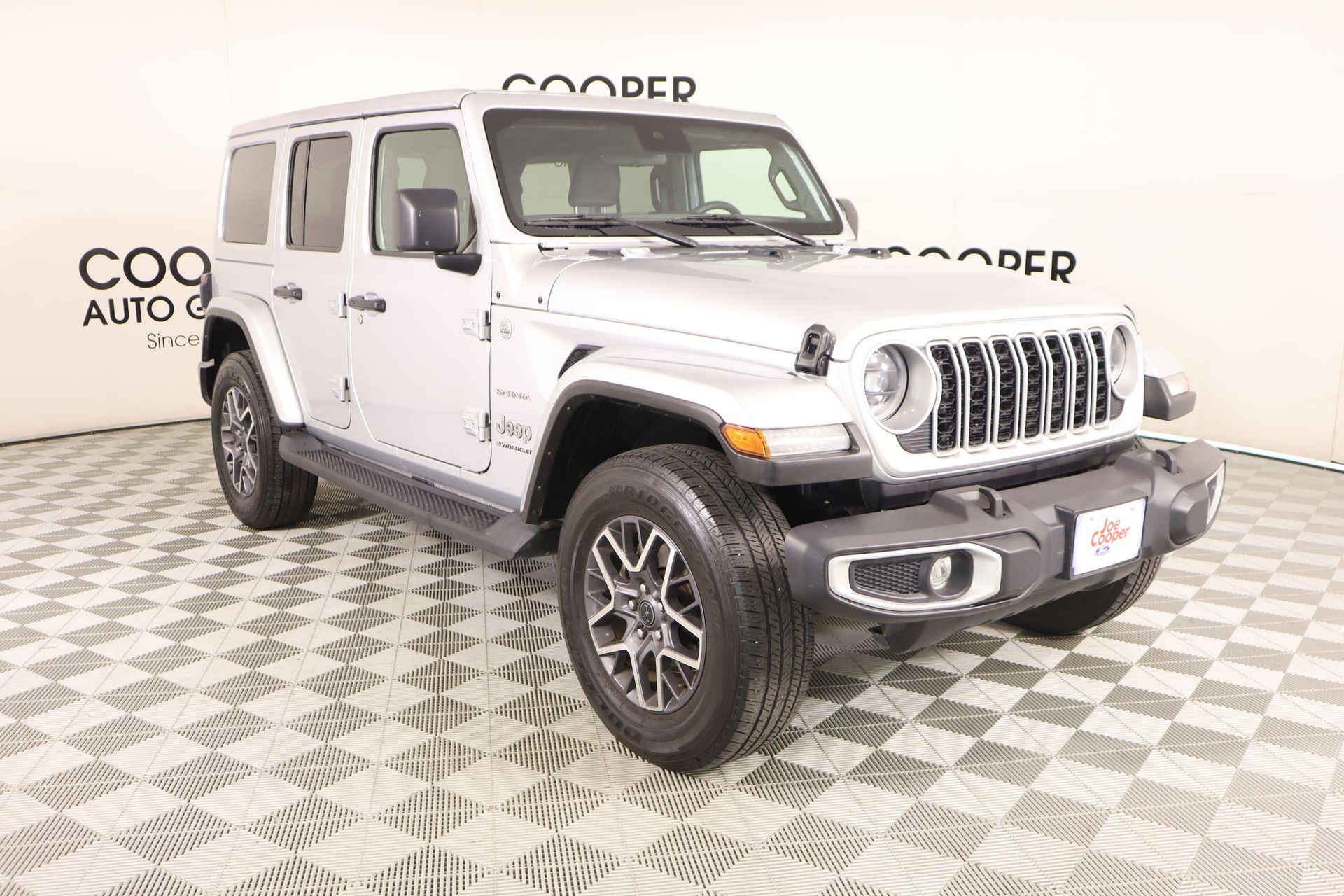 2024 Jeep Wrangler Sahara 4-Door 4WD