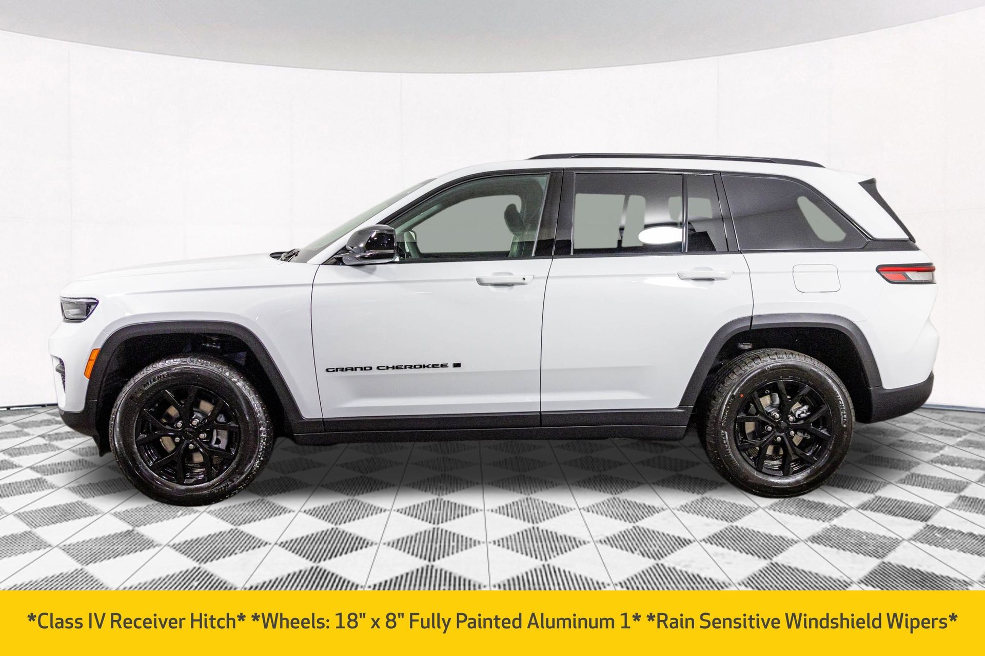 2025 JEEP GRAND CHEROKEE - Image 14