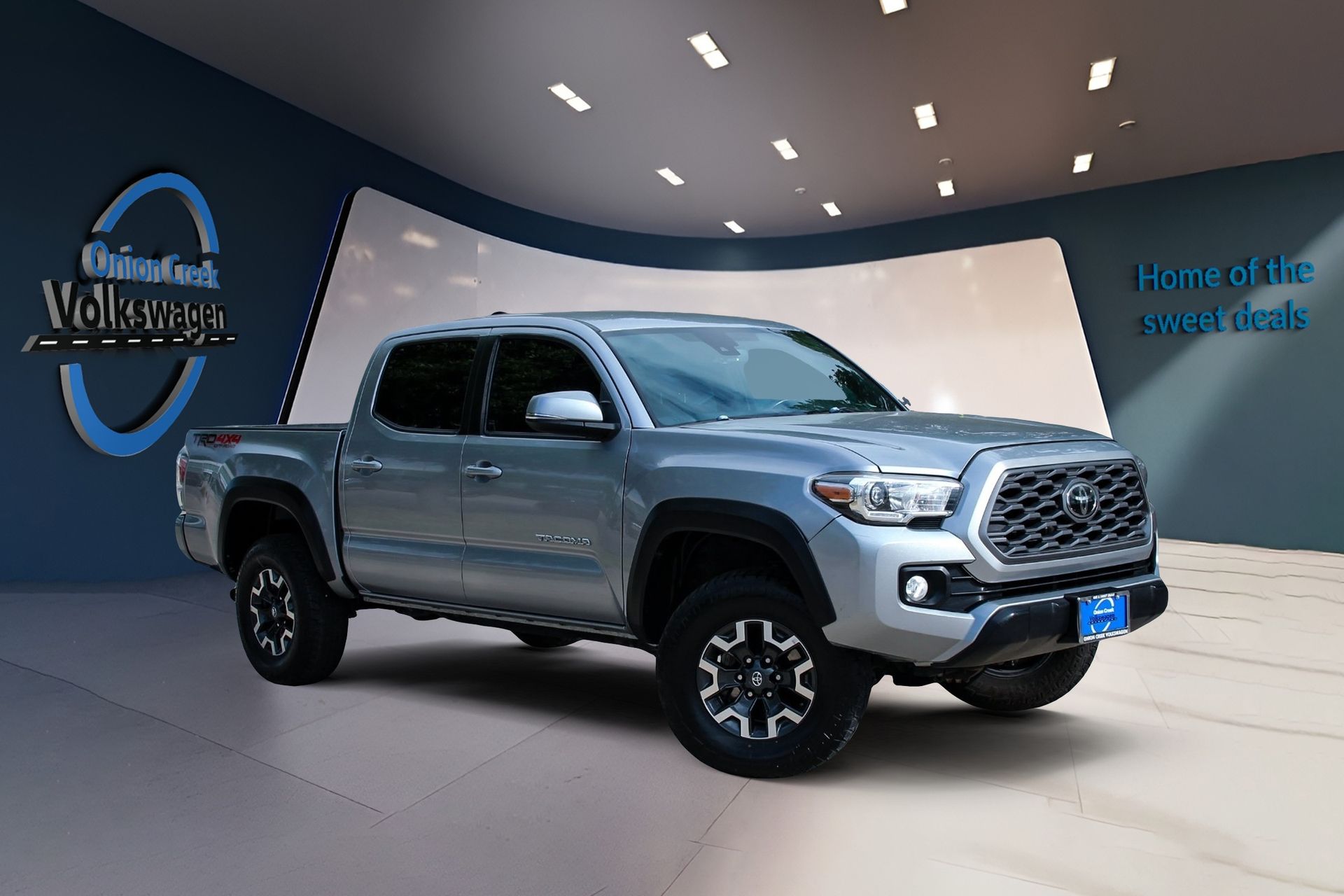 View vehicle photo 2