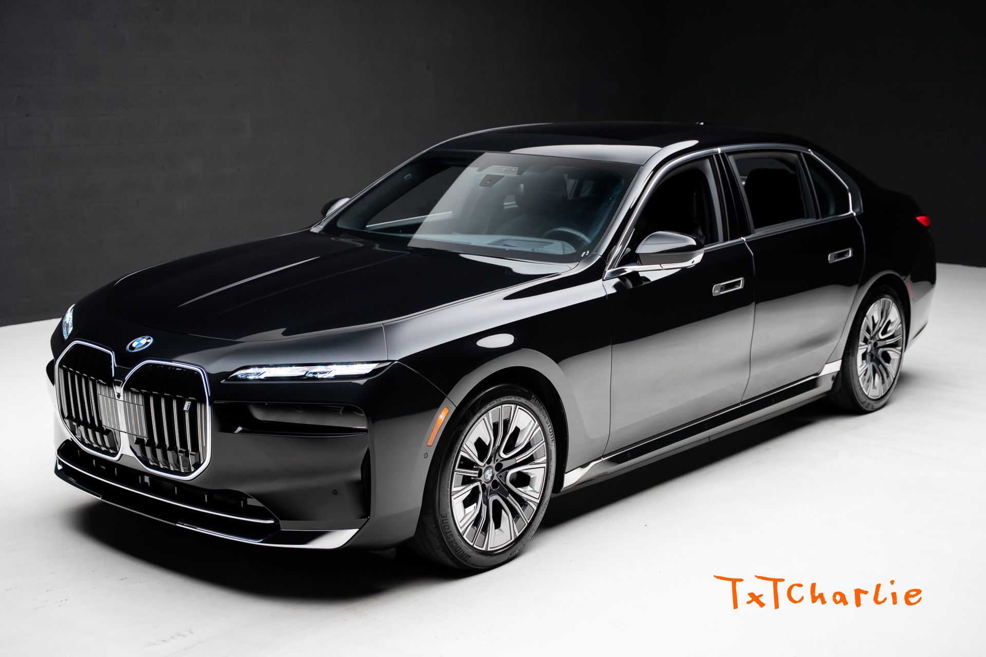 2024 BMW i7 xDrive60 AWD