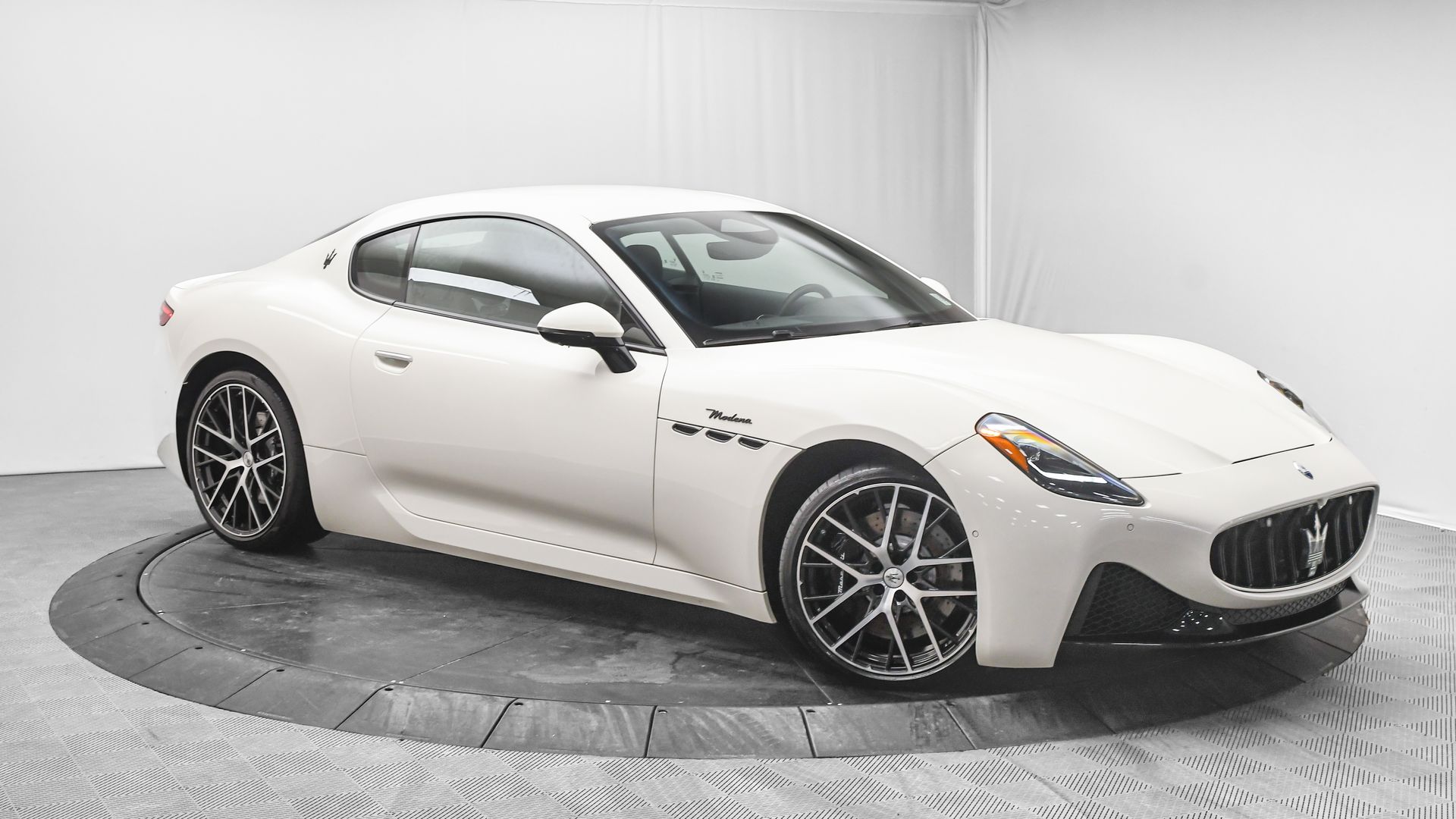 2024 Maserati GranTurismo Modena