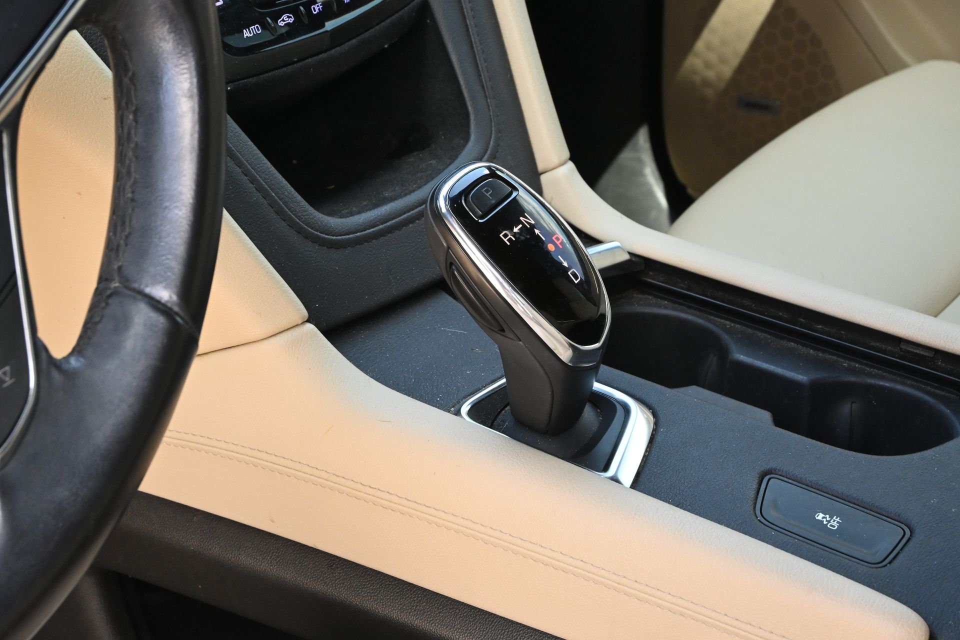 2019 Cadillac XT5 Base Black at DeMontrond Ford