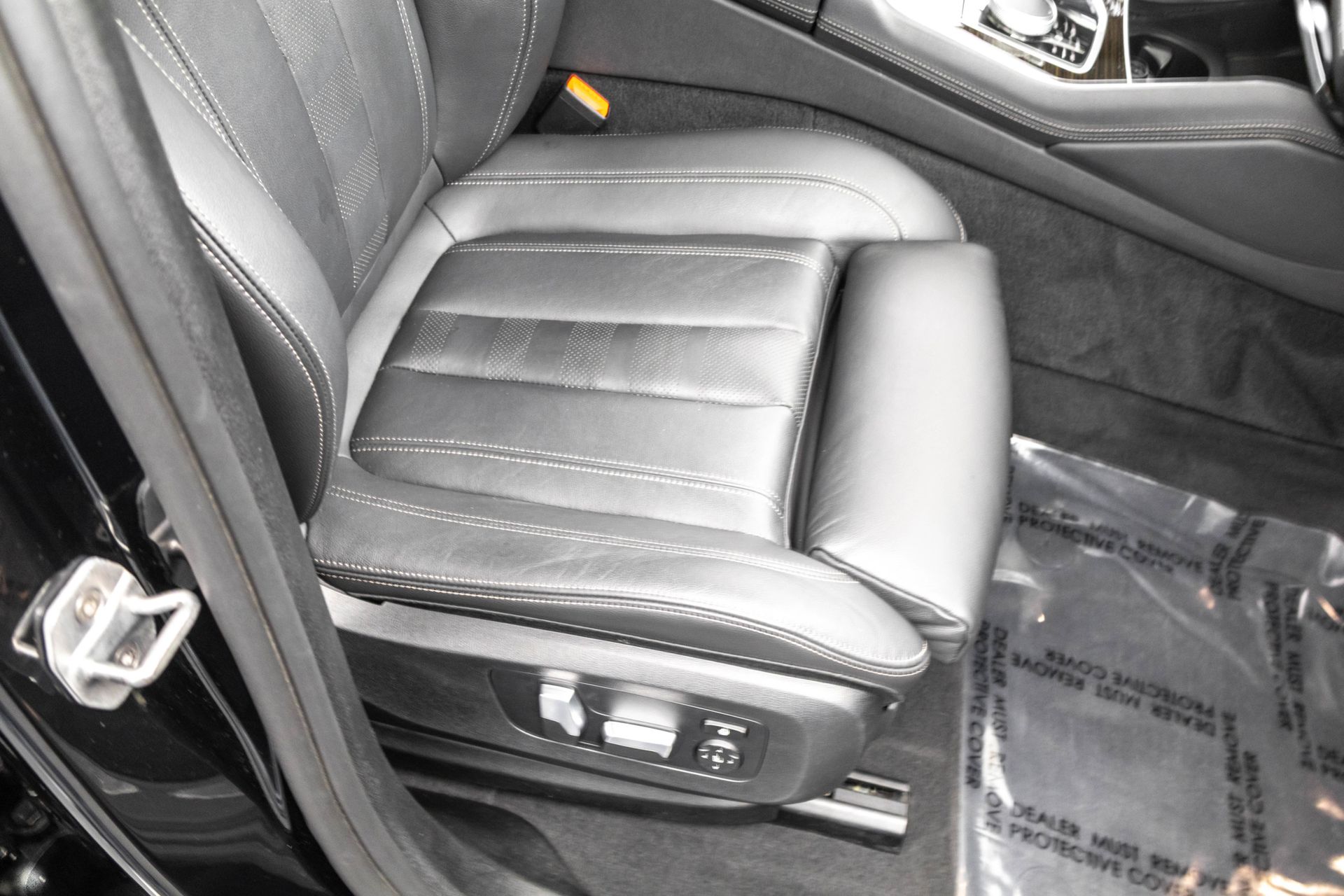 2020 BMW X6 - Image 41