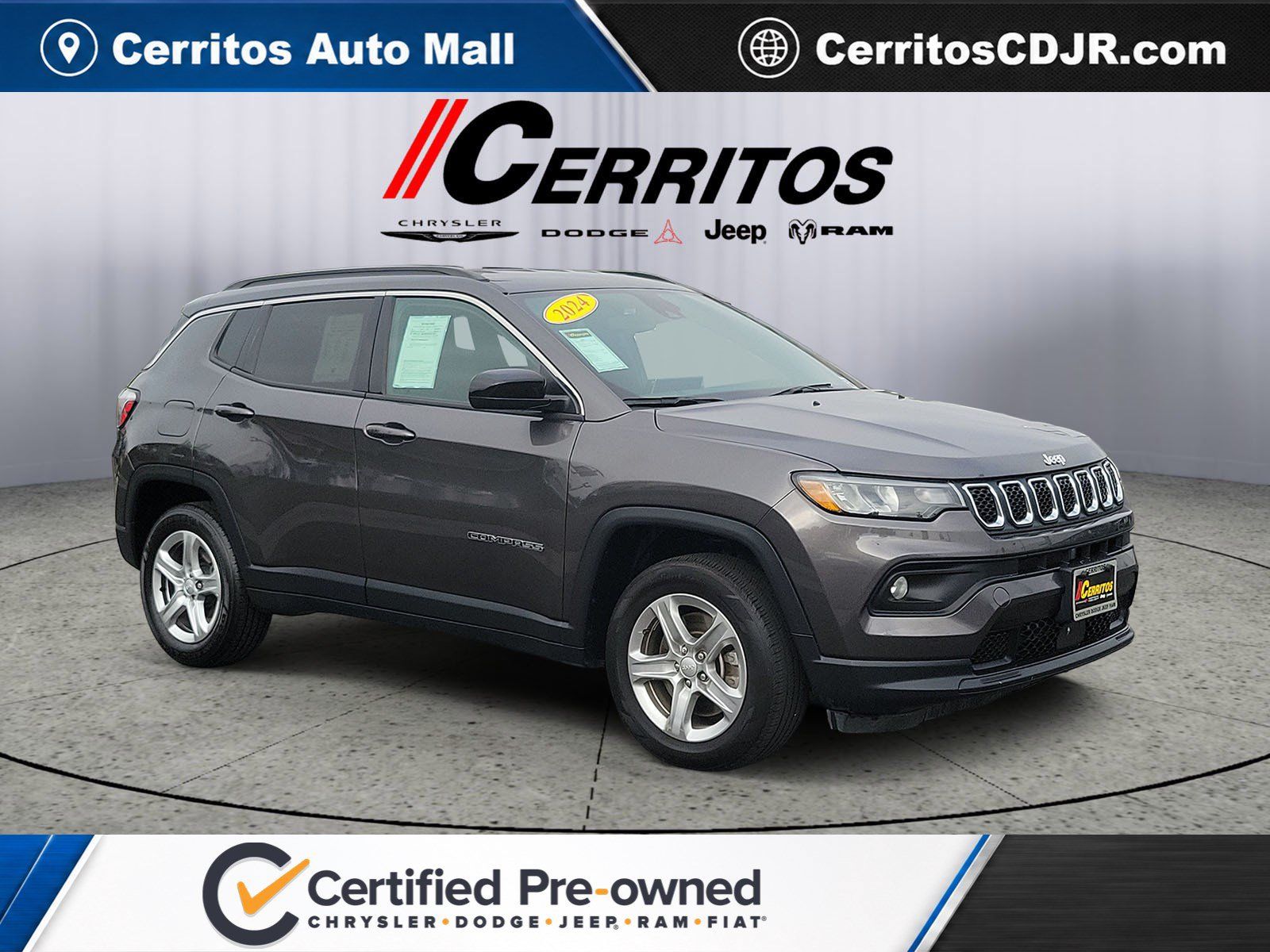Diamond Black Crystal Pearlcoat 2024 Jeep Compass SUV / Crossover Four-Wheel Drive 8-Speed Automatic