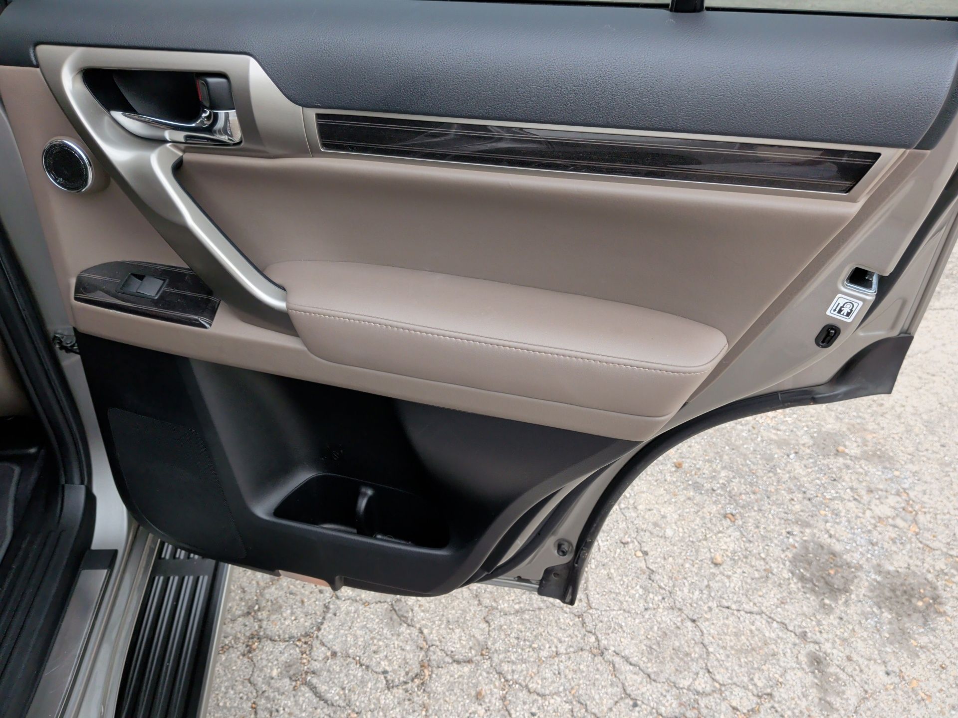 2021 Lexus GX 460 Luxury Silver at Community Toyota